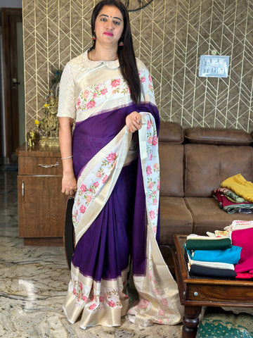 Semi crepe floral bentex border.