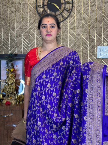 Purple pure crepe jaal crepe Banaras.