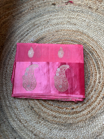 Pink dola silk with satin border.