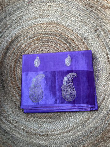Lavender dola silk with satin border and blouse.