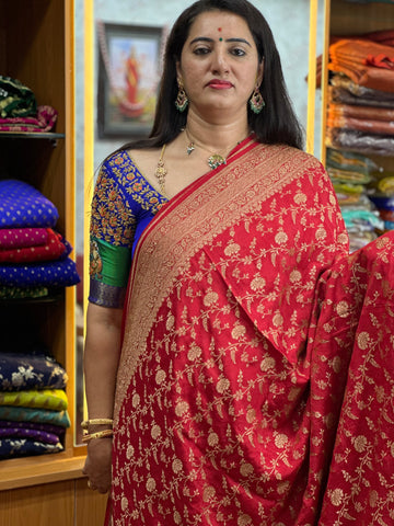 Red pure jaal pattern crepe Banaras