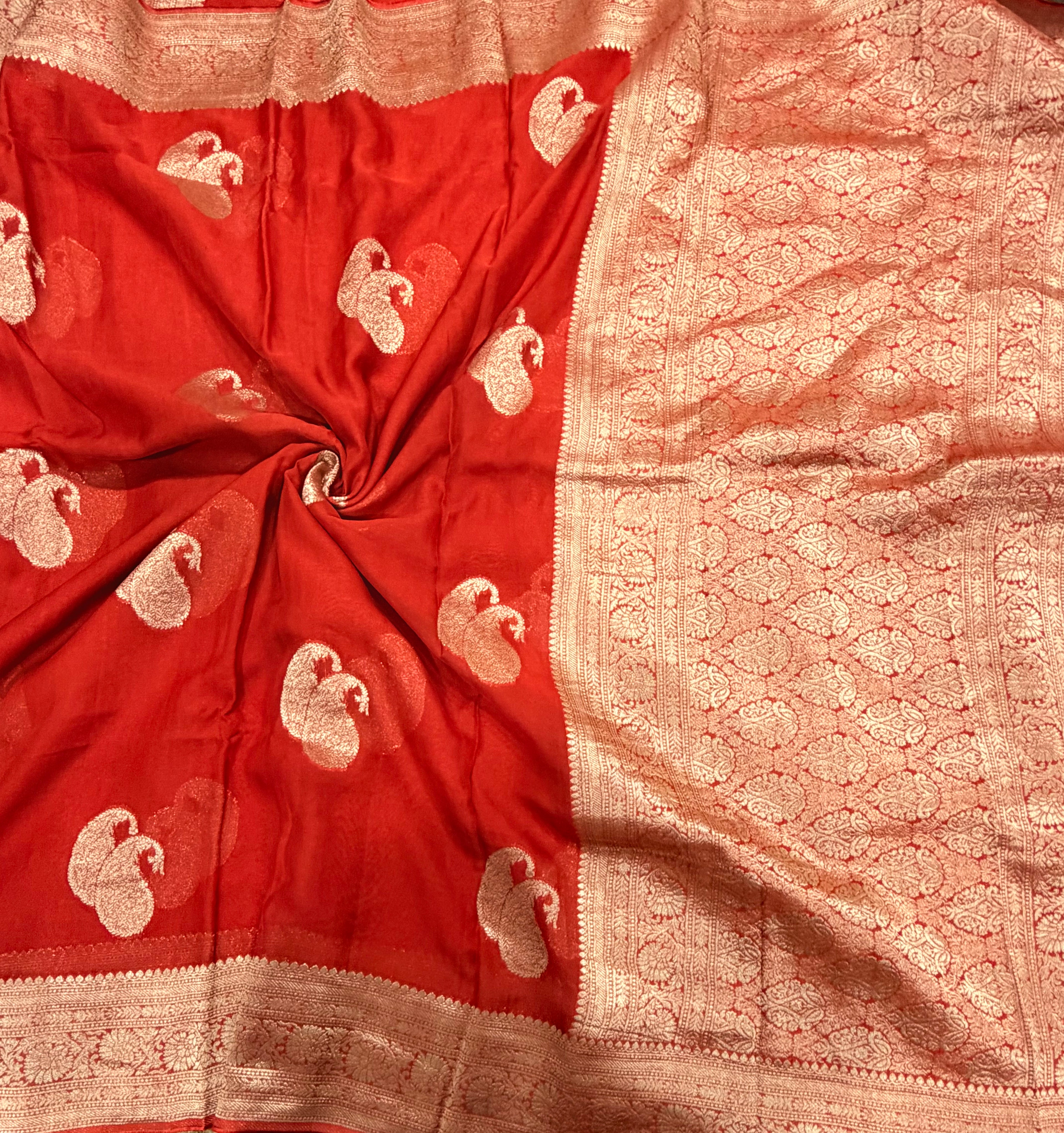 Rust orange mango Butta georgette small border saree