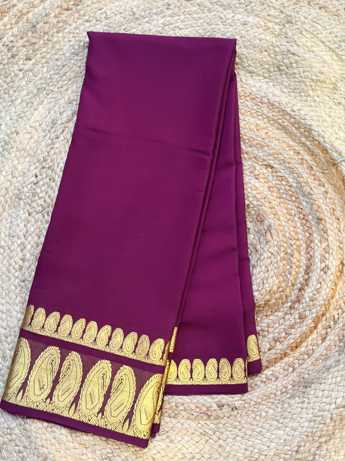 Deep majantha KSIC double mango  border crepe Mysore silk 120 gsm