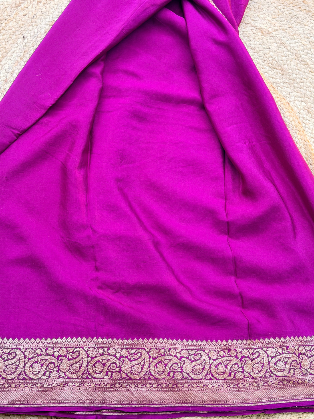 Plain Crepe Banarasi Pure Deep Magenta