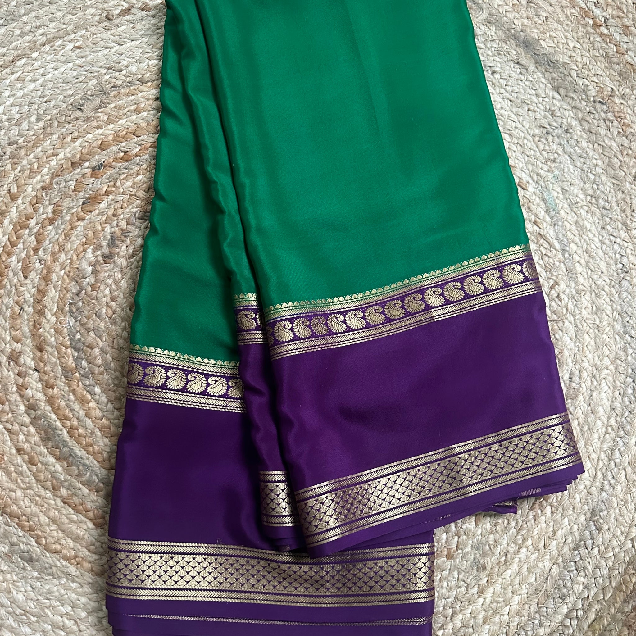 Green and mejentha pure crepe Mysore Silk sarees. 120 gsm.