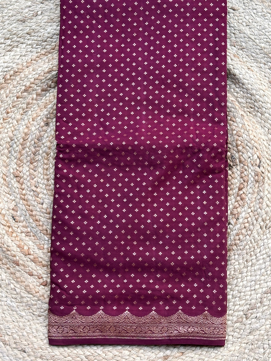 Deep wine scallop border pure crepe Banaras sarees