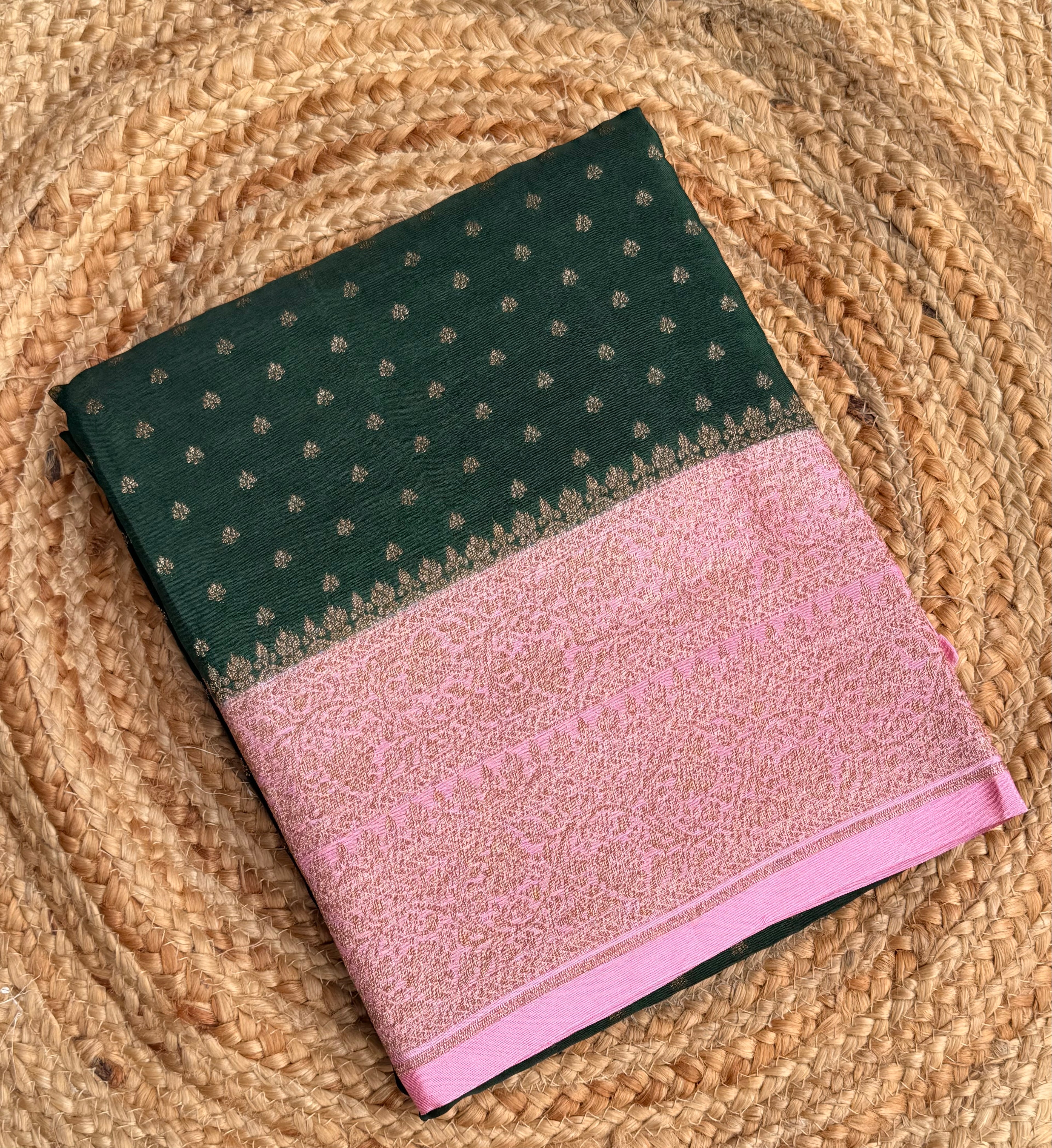 Bottle green n baby pink small butta benarasi crepe saree
