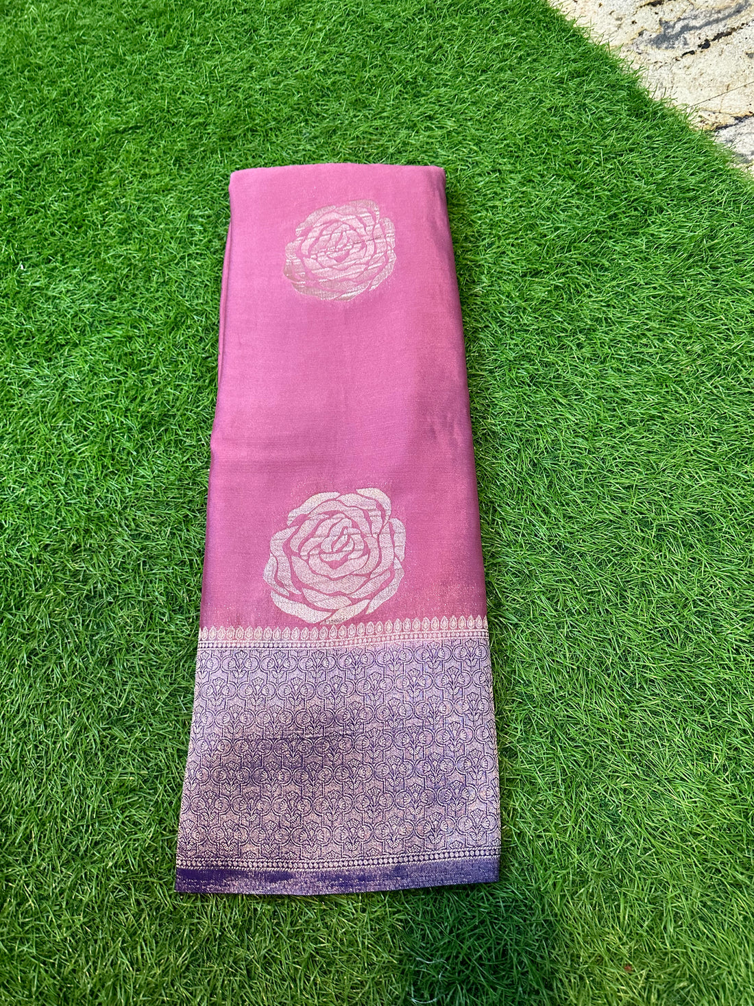 Pastel Soft crepe rose butta