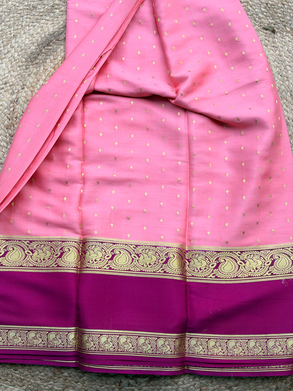 Onion pink and purple 1000 butta pure crepe Mysore silk 120 gsm