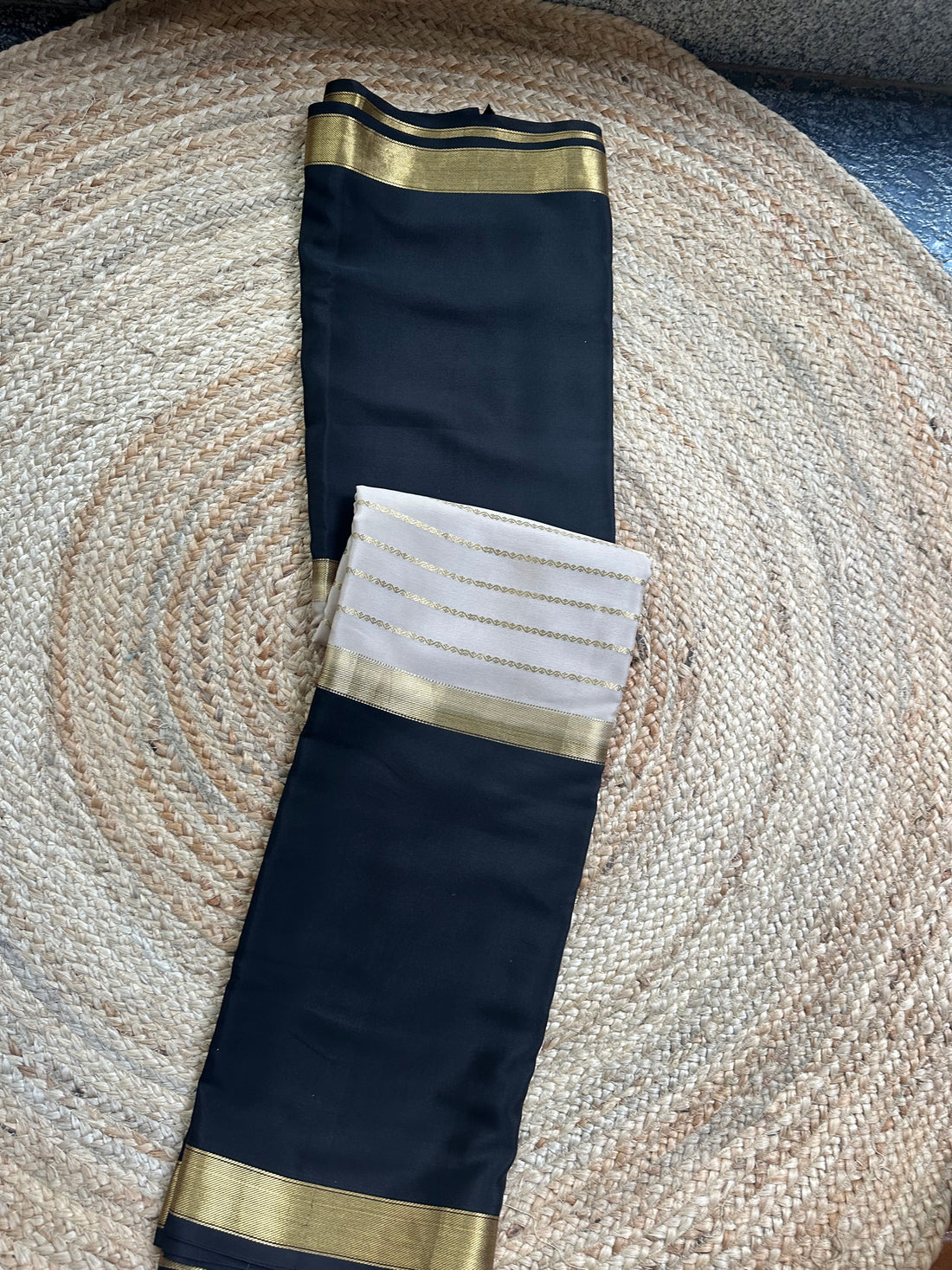 Beinge and black central line concept Mysore Silk crepe 110 gsm