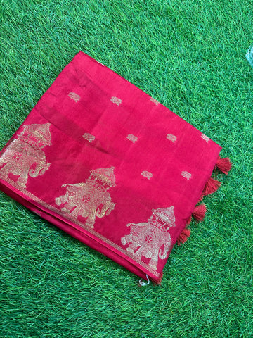 Dola silk in elephant border