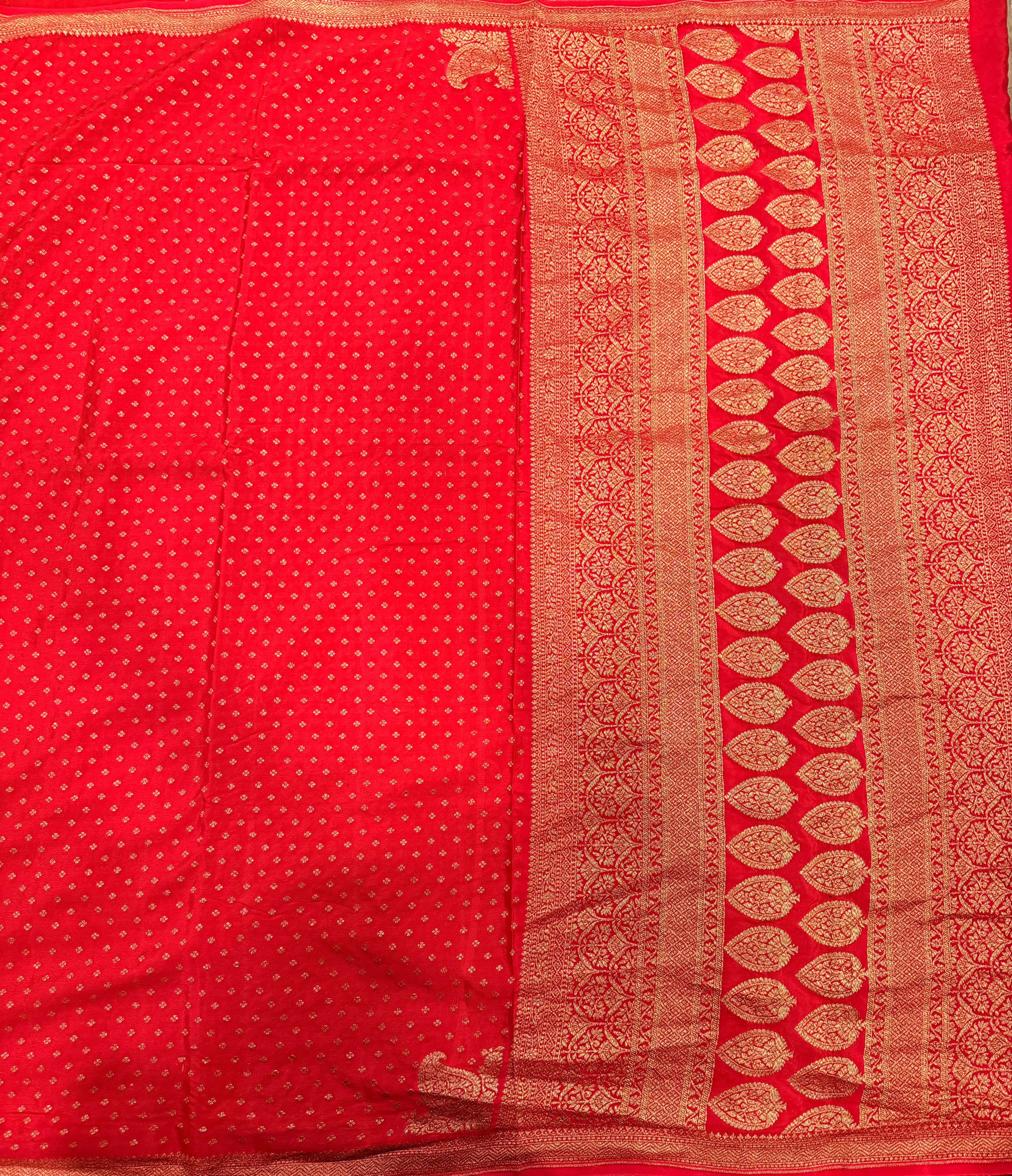 Red small butta pure benarasi crepe silk saree