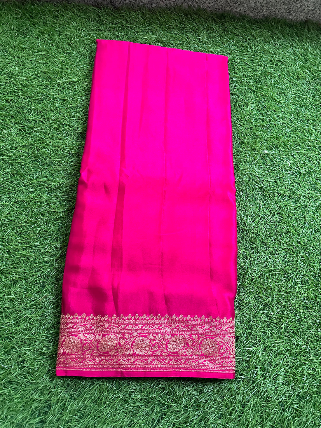 Rani pink pure crepe Banaras plain with brocade blouse