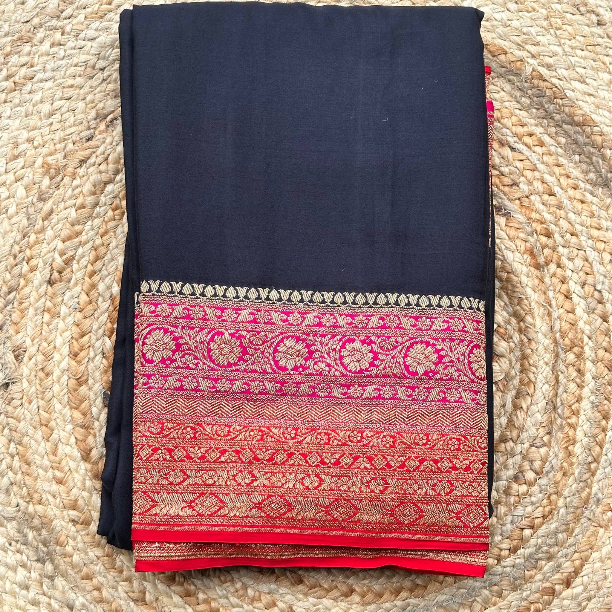 Black and red and pink 3D pure crepe Banaras