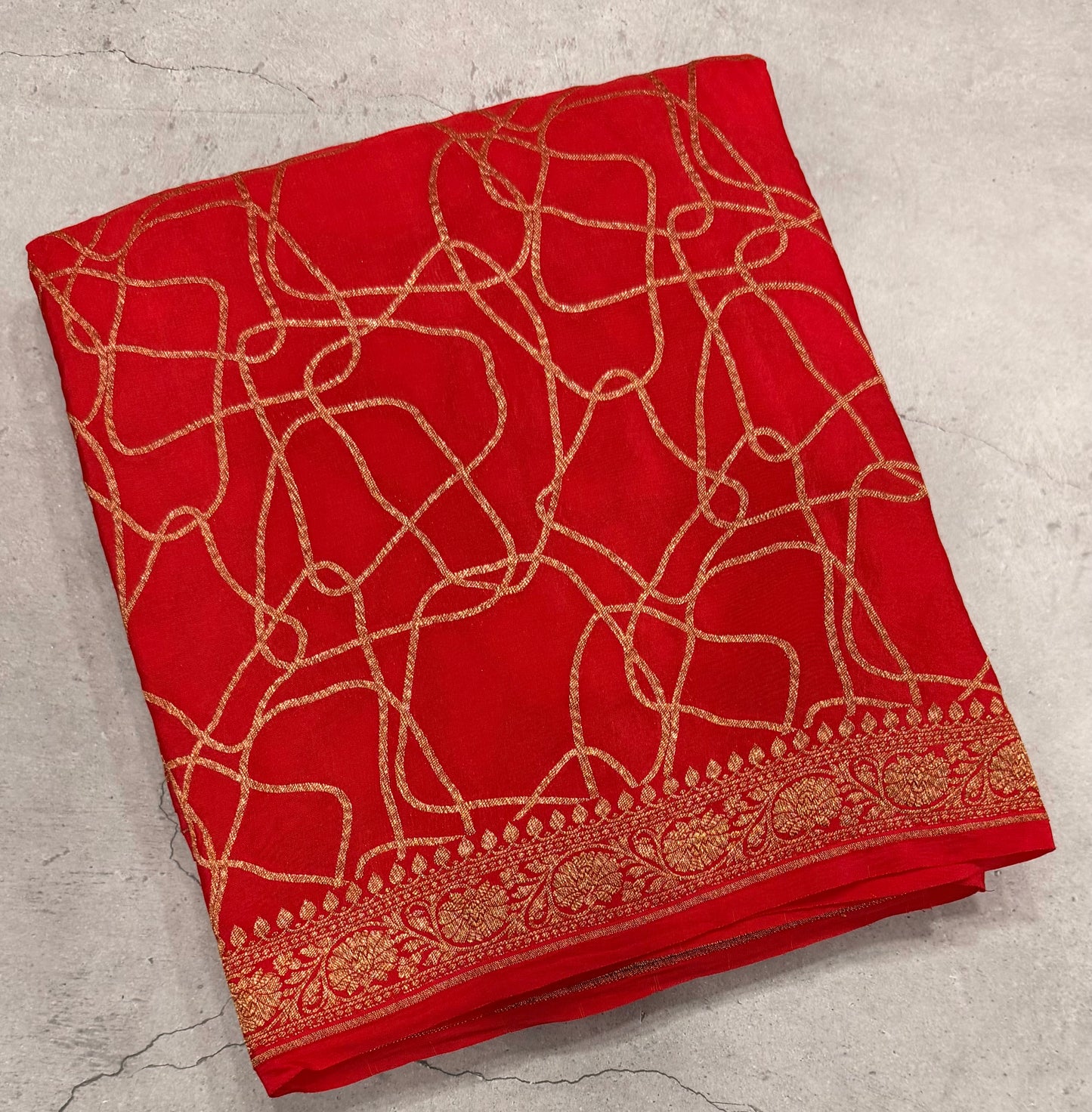 Red abstract pure benarasi crepe silk saree