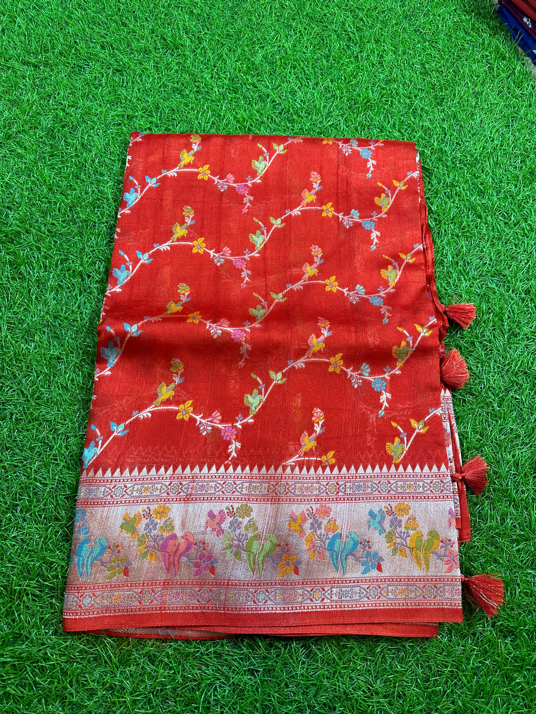 Red pure tusser Paithani border.