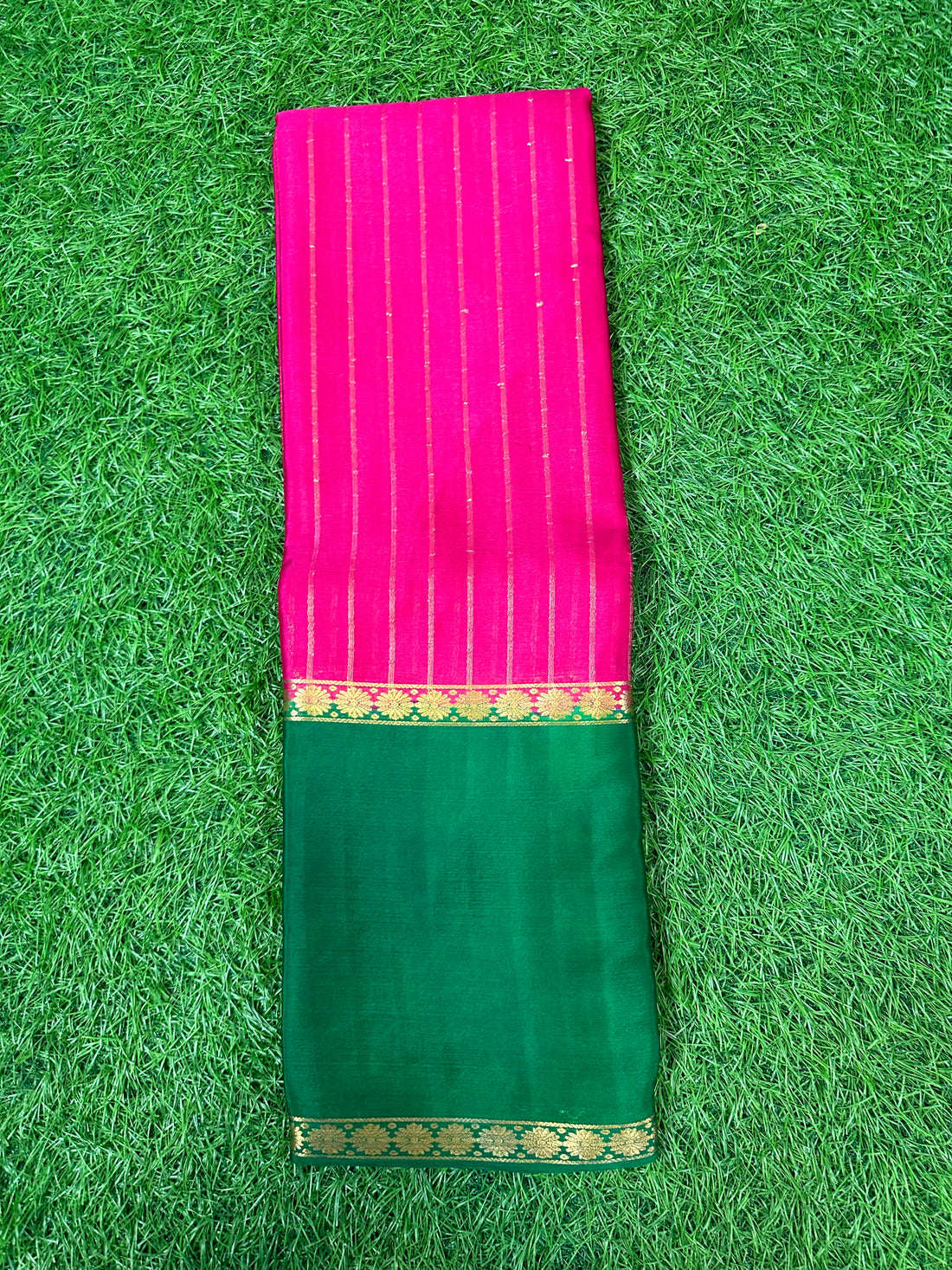 Pink and green pure wrinkle crepe silk.