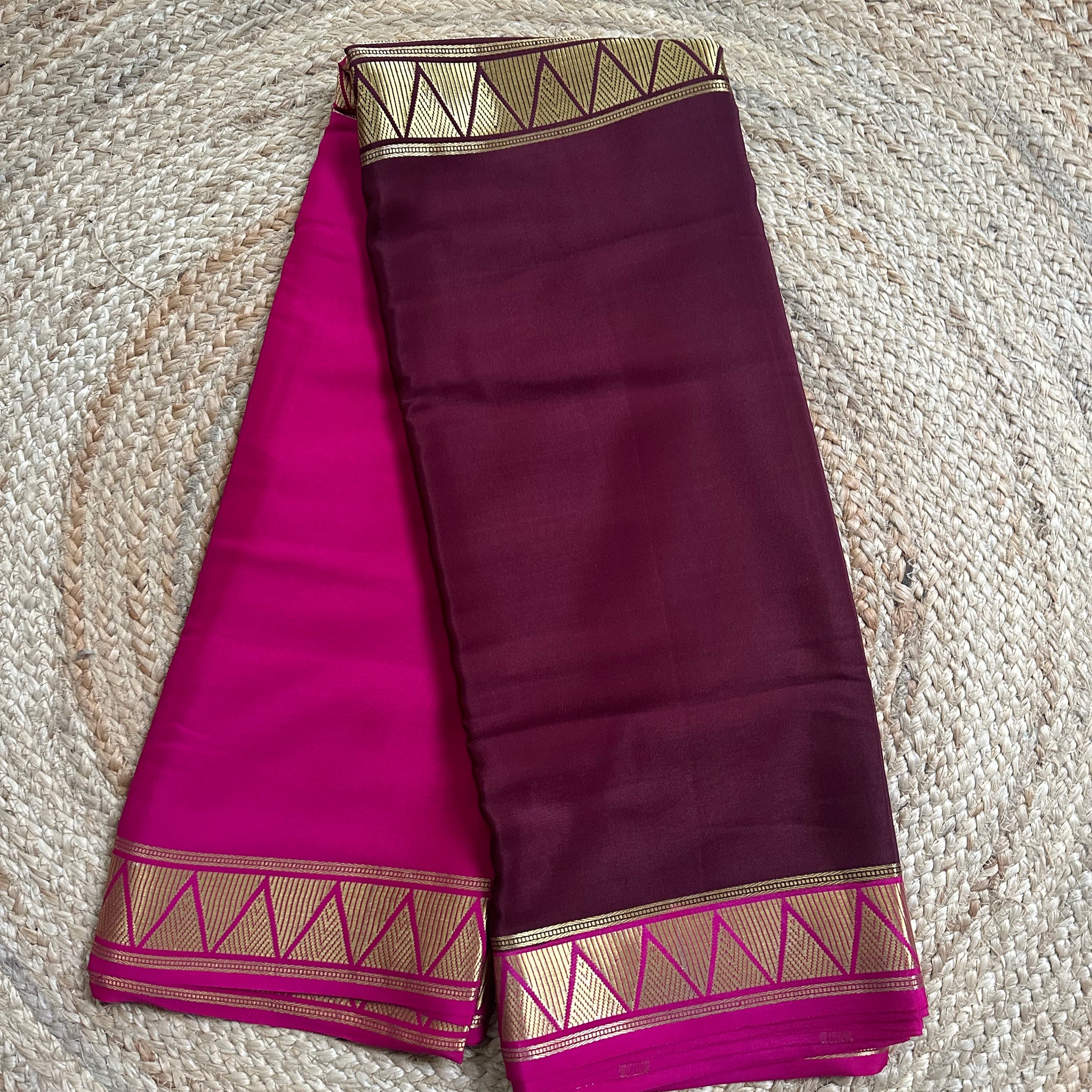 Wine and pink half and half patterns 120 gsm