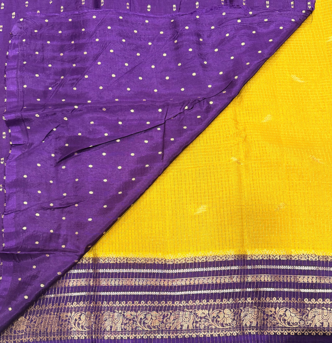 Yellow contrast border checks Dola crepe saree