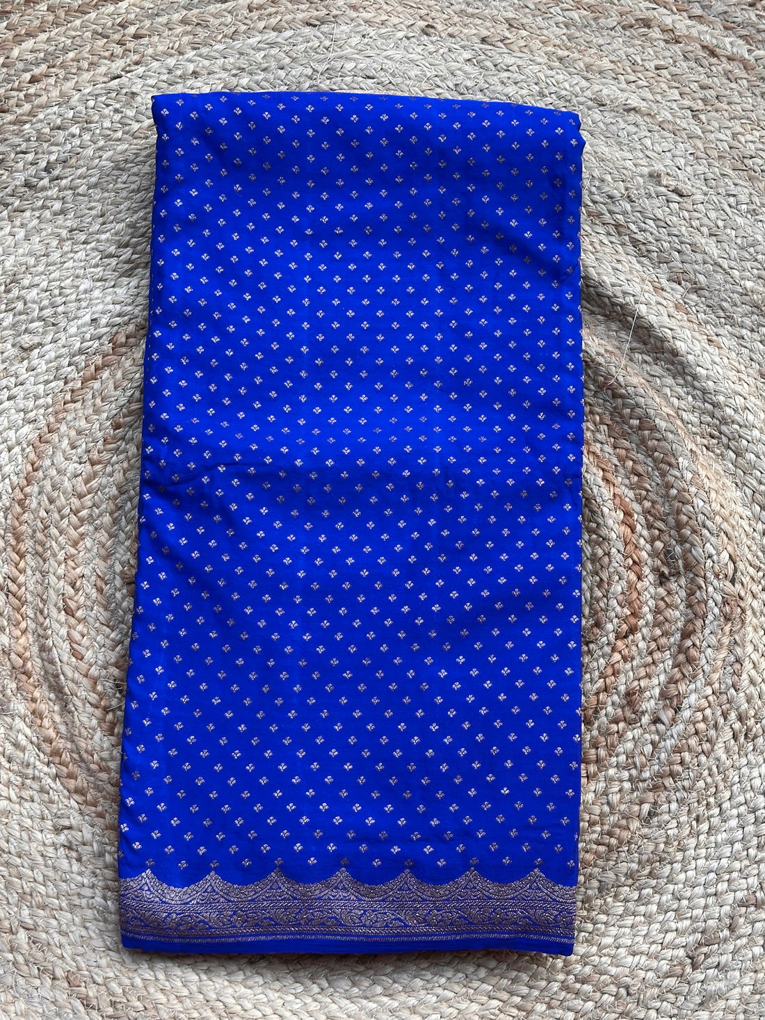 Royal blue scallop border pure crepe bananas silk sarees