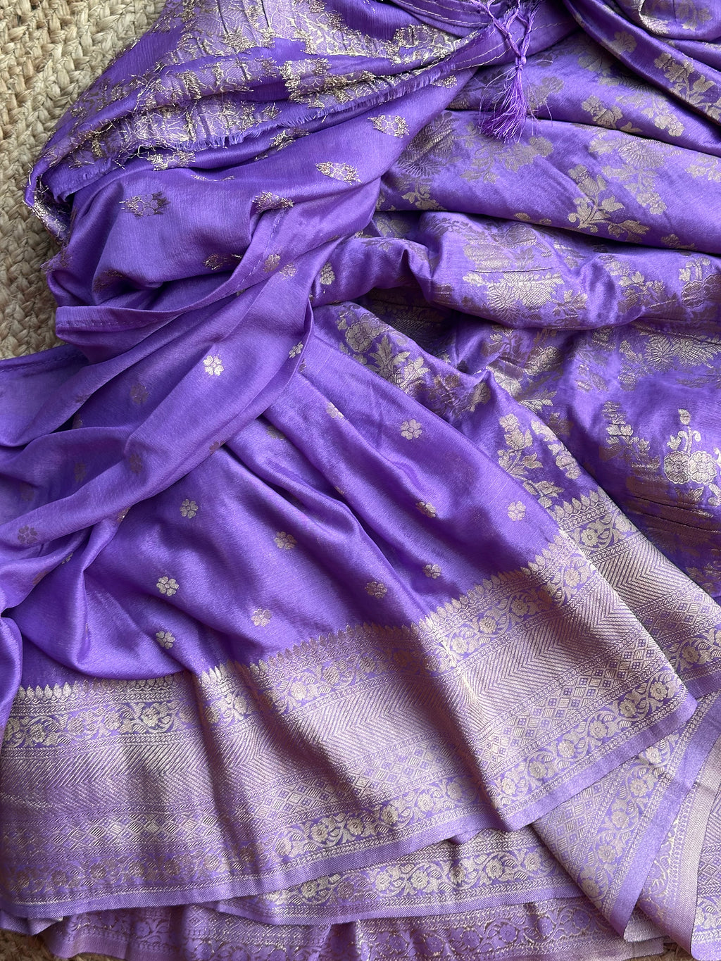 Lavender crushed georgette sarees jaal pattern