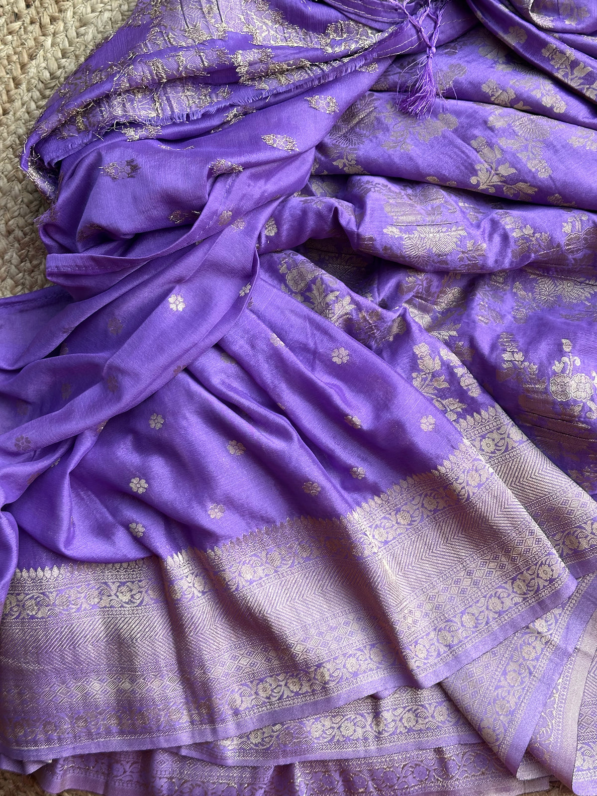 Lavender crushed georgette sarees jaal pattern