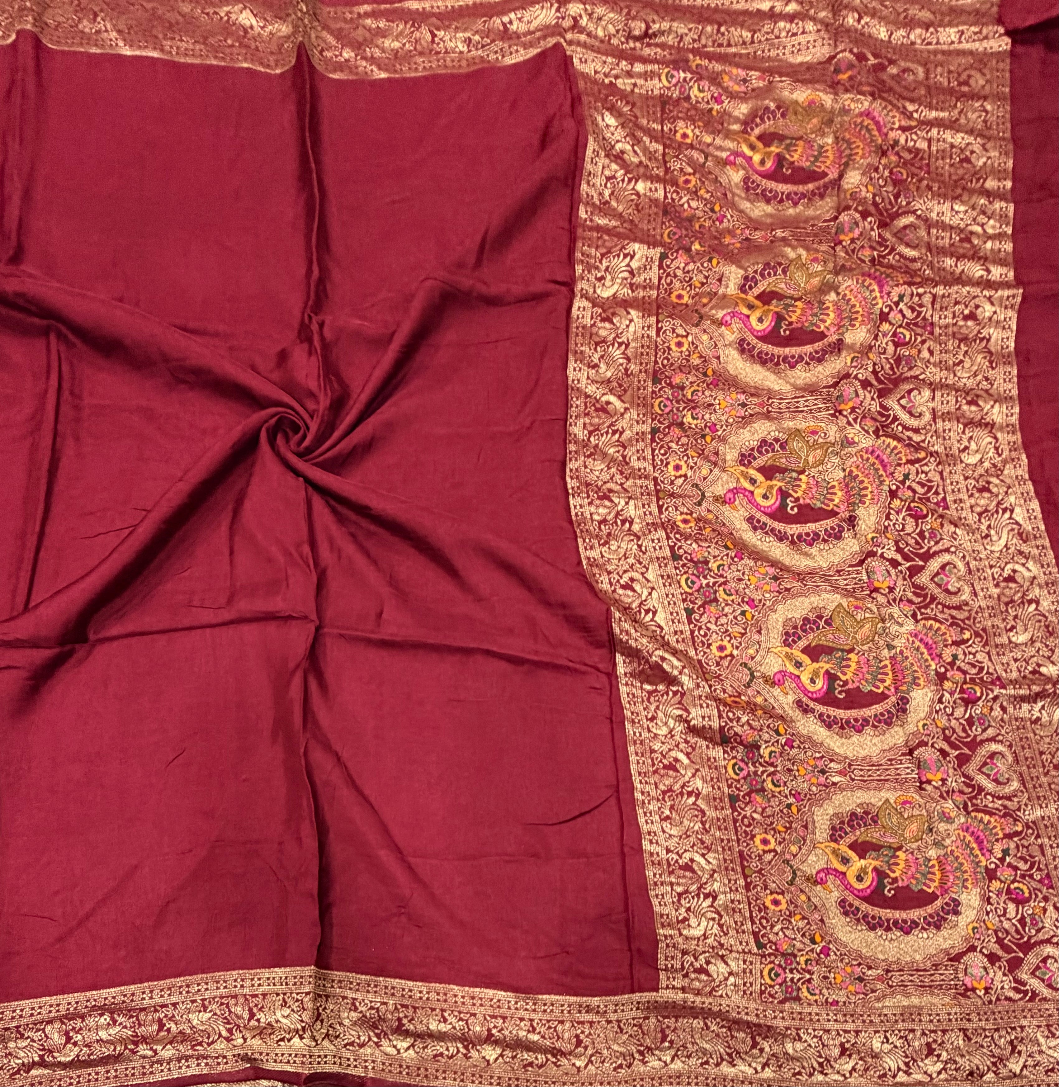 Maroon Kanchi border plain modal silk saree