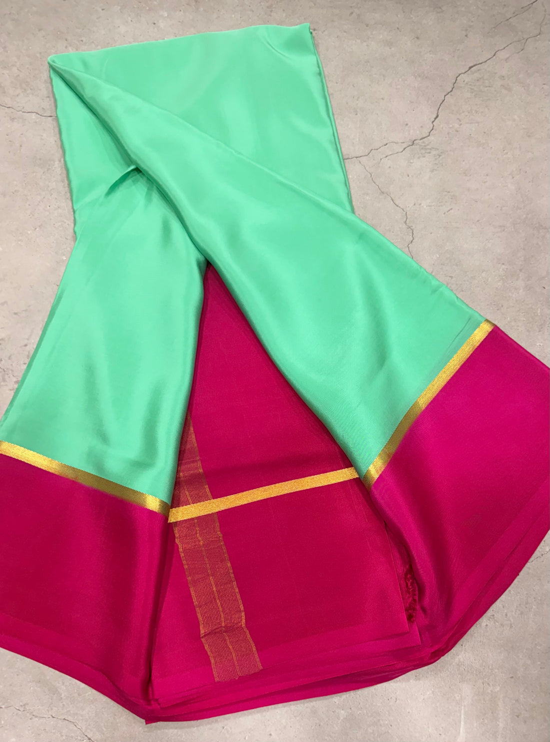 Sea green contrast border pure Mysore silk crepe saree