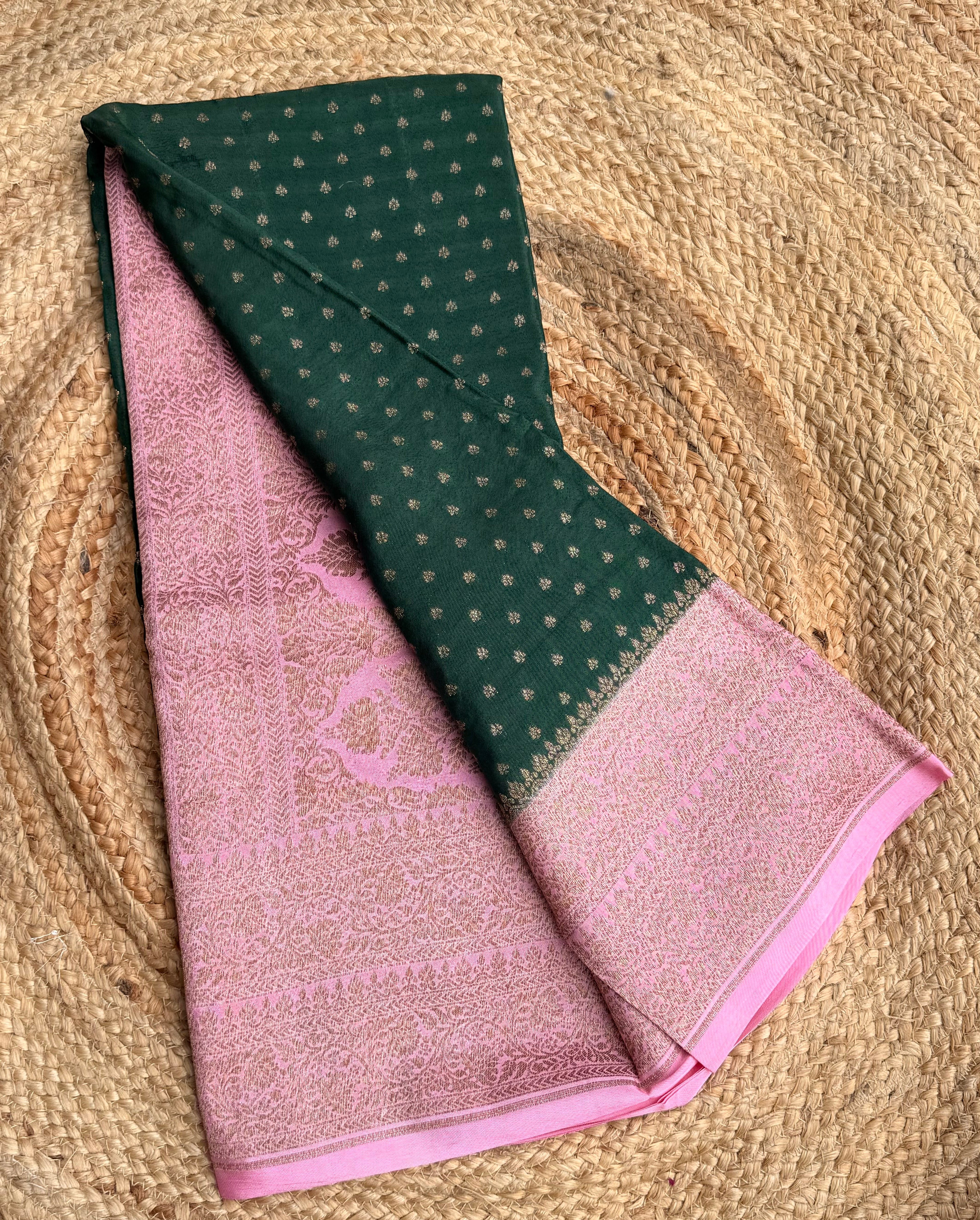 Bottle green n baby pink small butta benarasi crepe saree