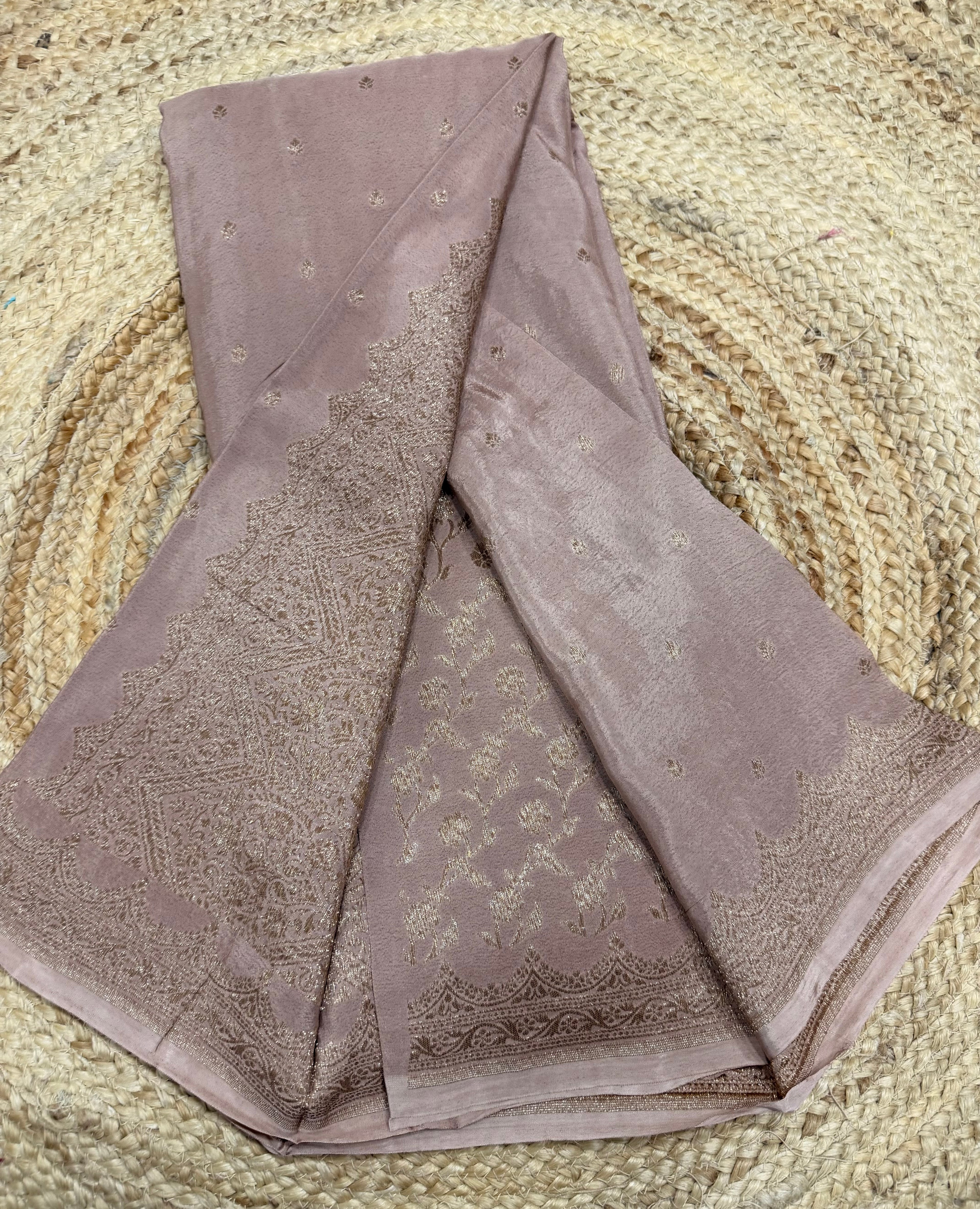 Pastel cheku colour pure Banarasi crepe saree