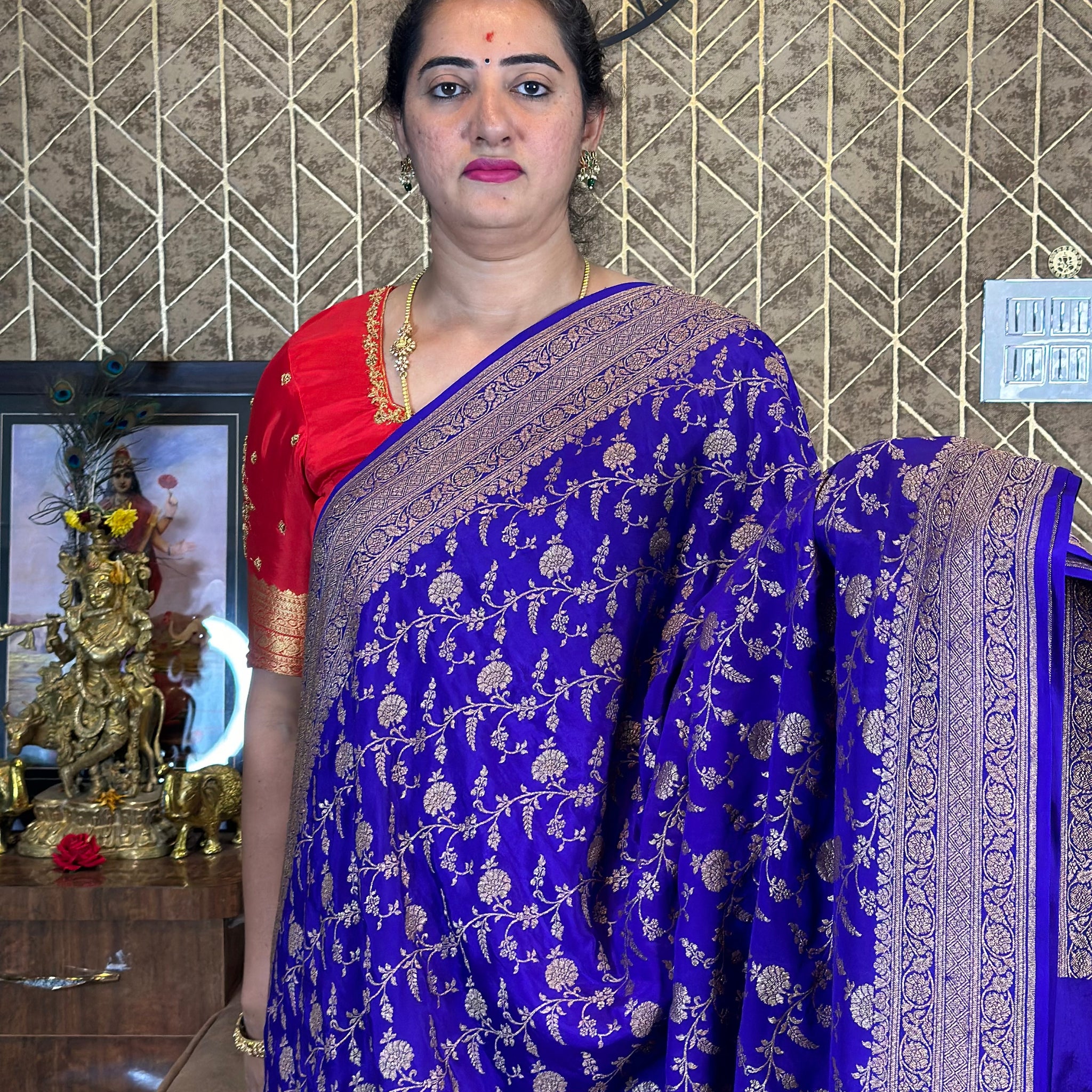 Purple pure crepe jaal crepe Banaras.