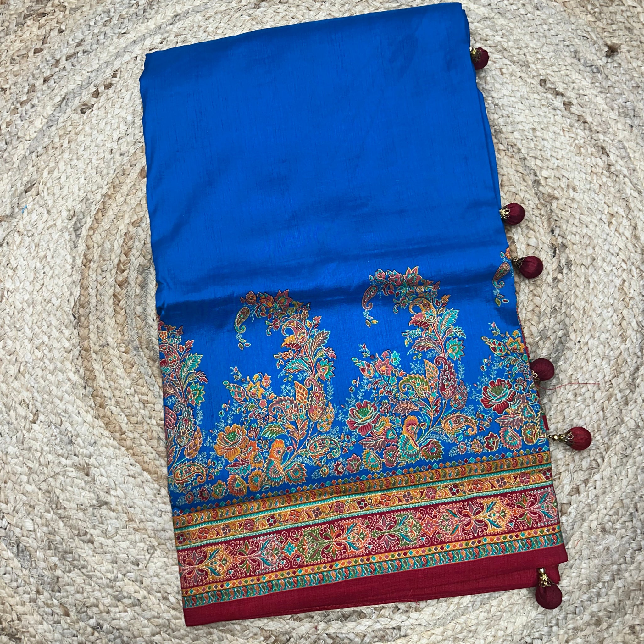 Blue pashmina prints