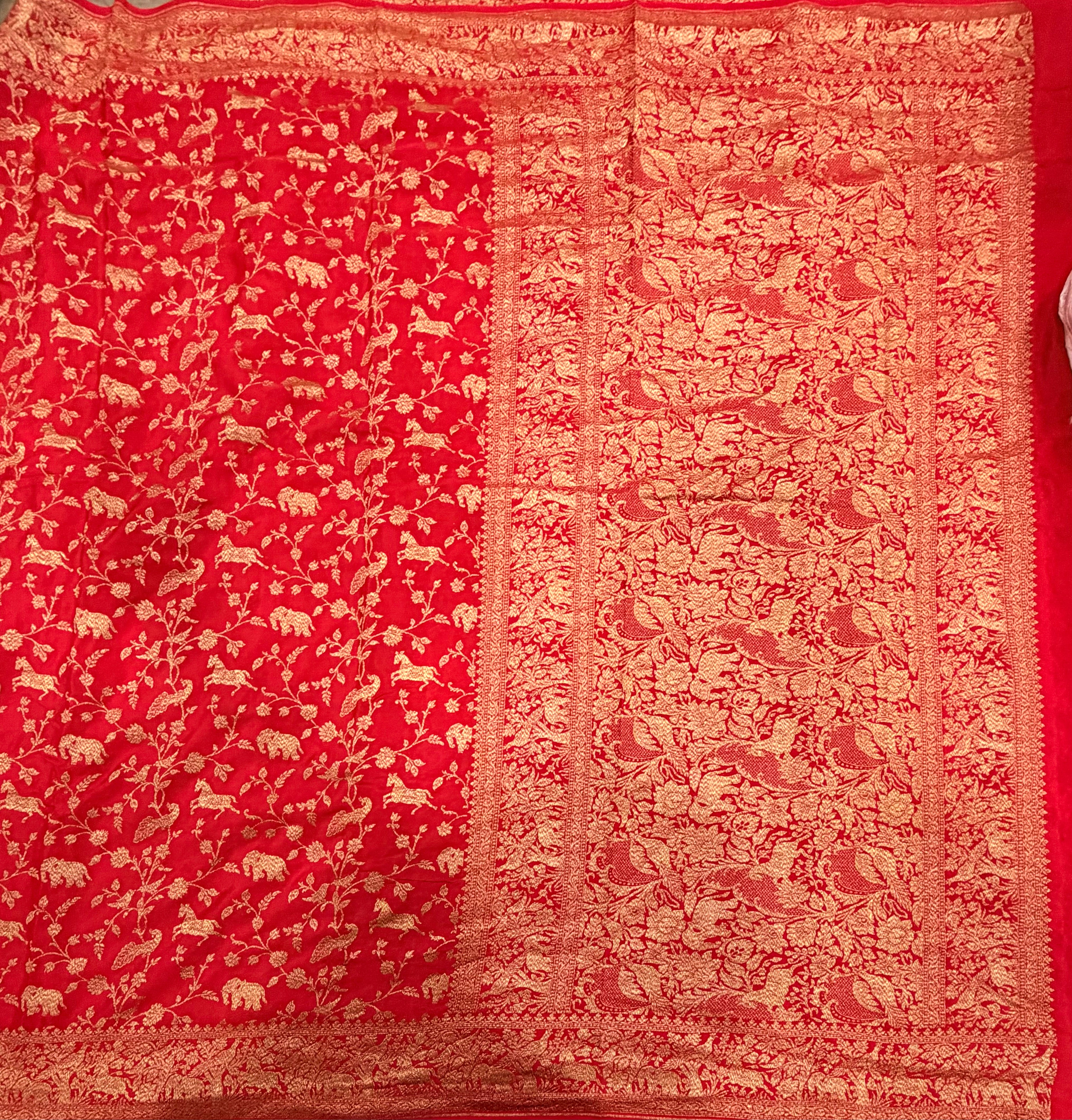 Red jaal pattern pure benarasi crepe silk saree