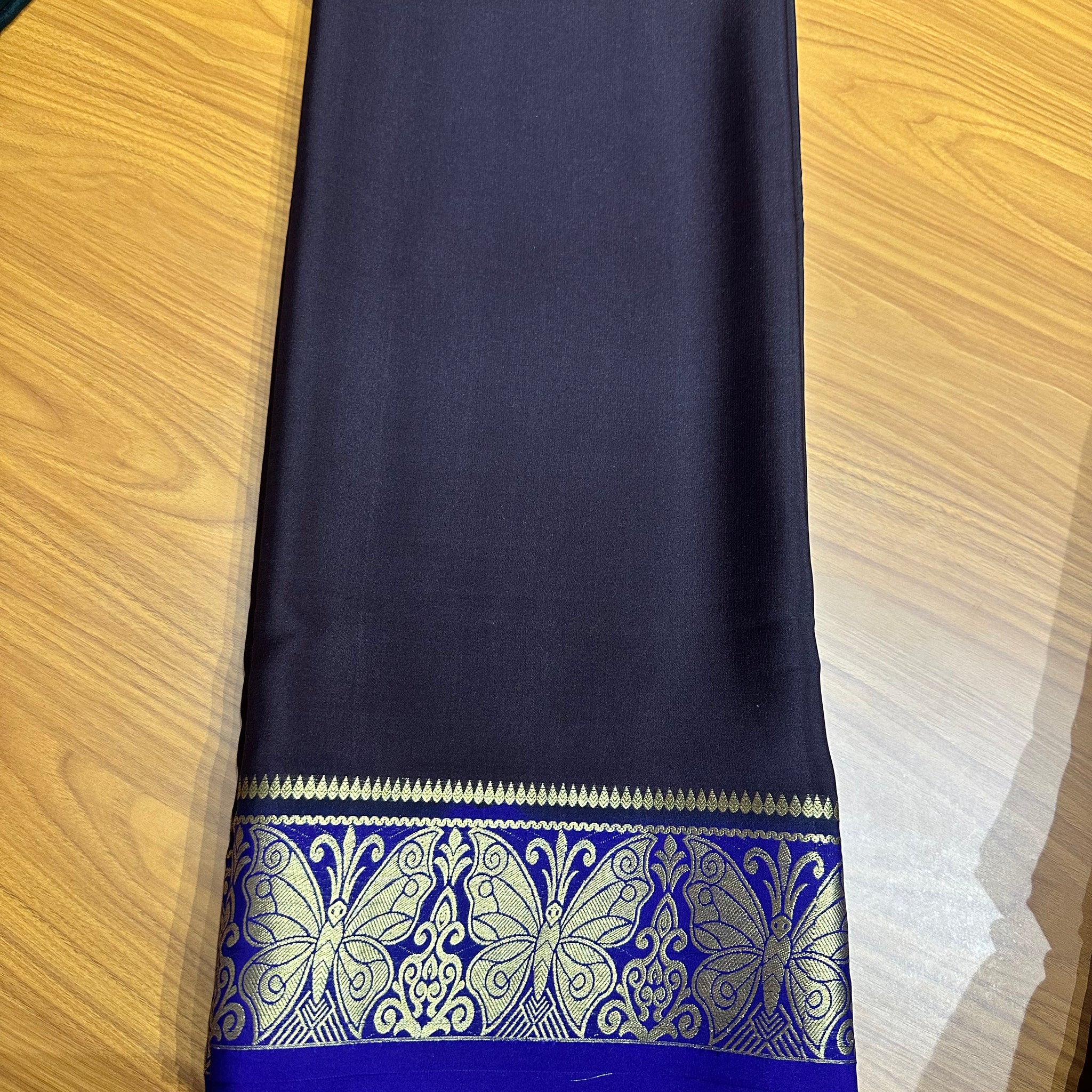 Black with purple butterfly border 120 gsm