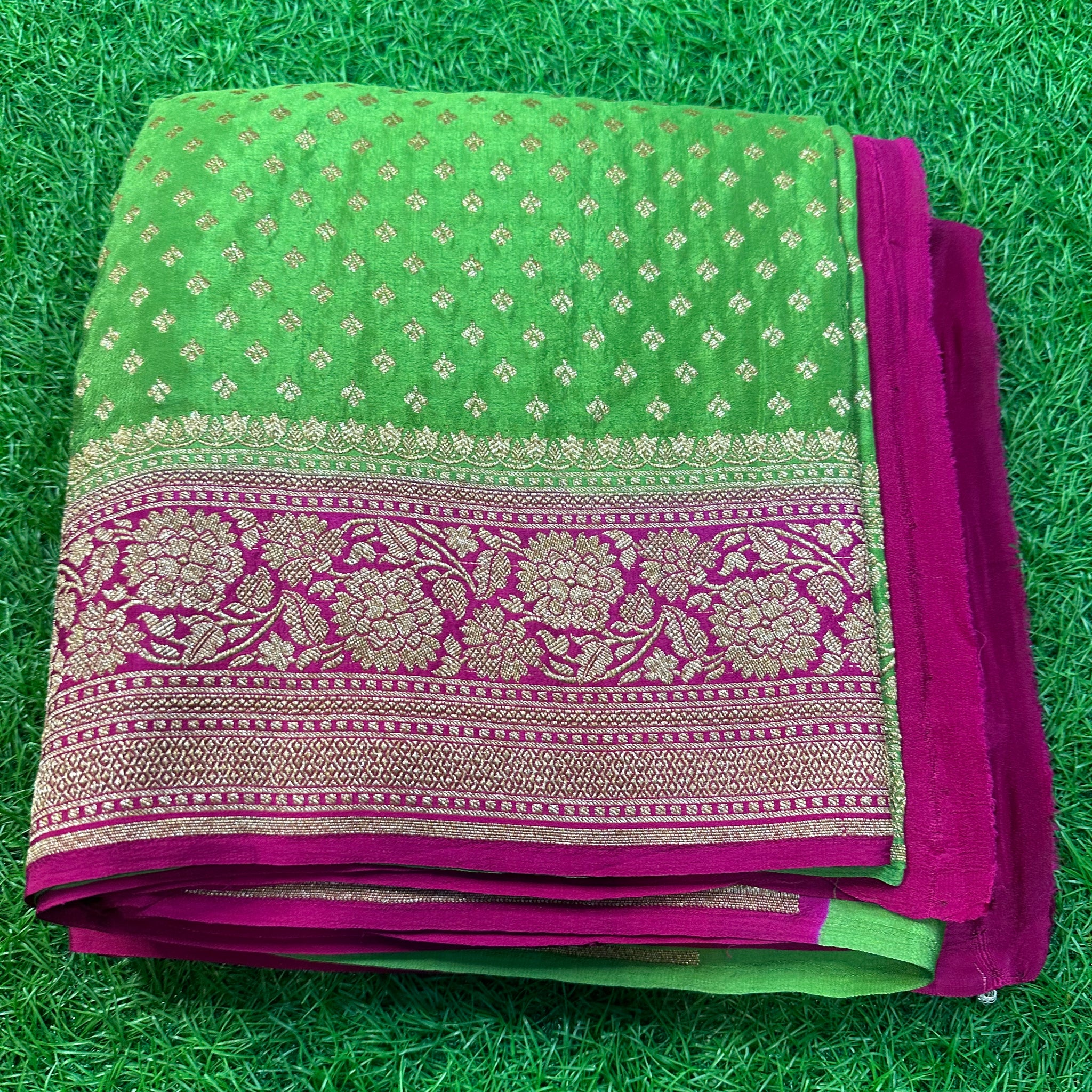 Parrot green with pink pure crepe Banaras handloom silk.