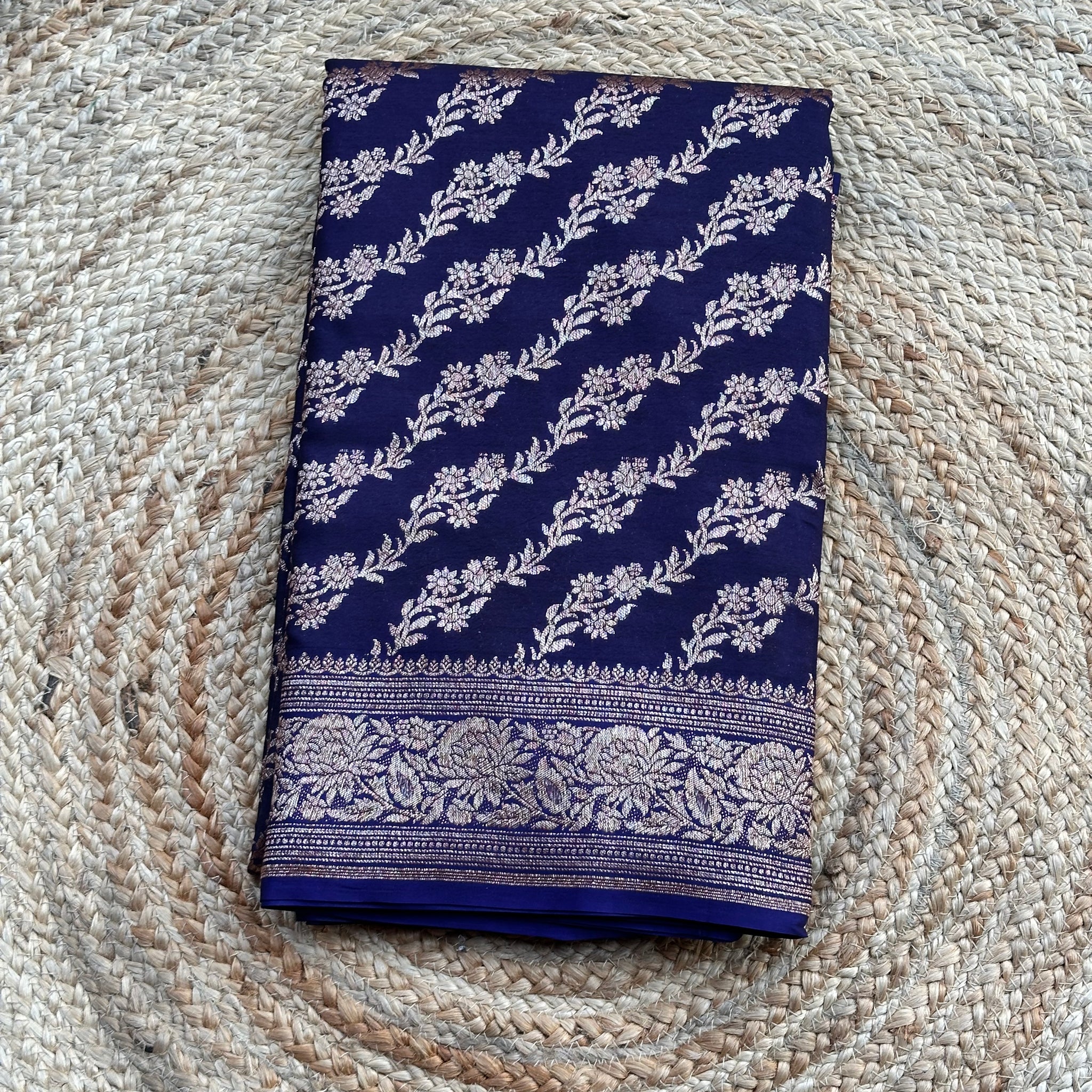 Purple jaal Banarasi crepe chiffon