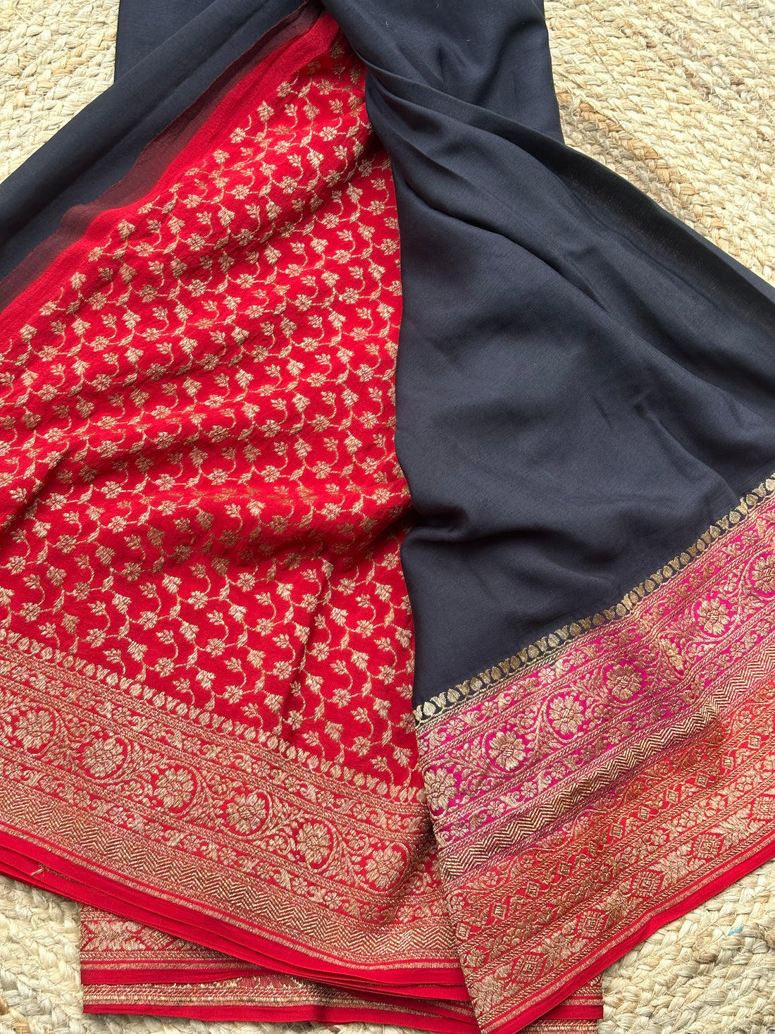 Black and red and pink 3D pure crepe Banaras