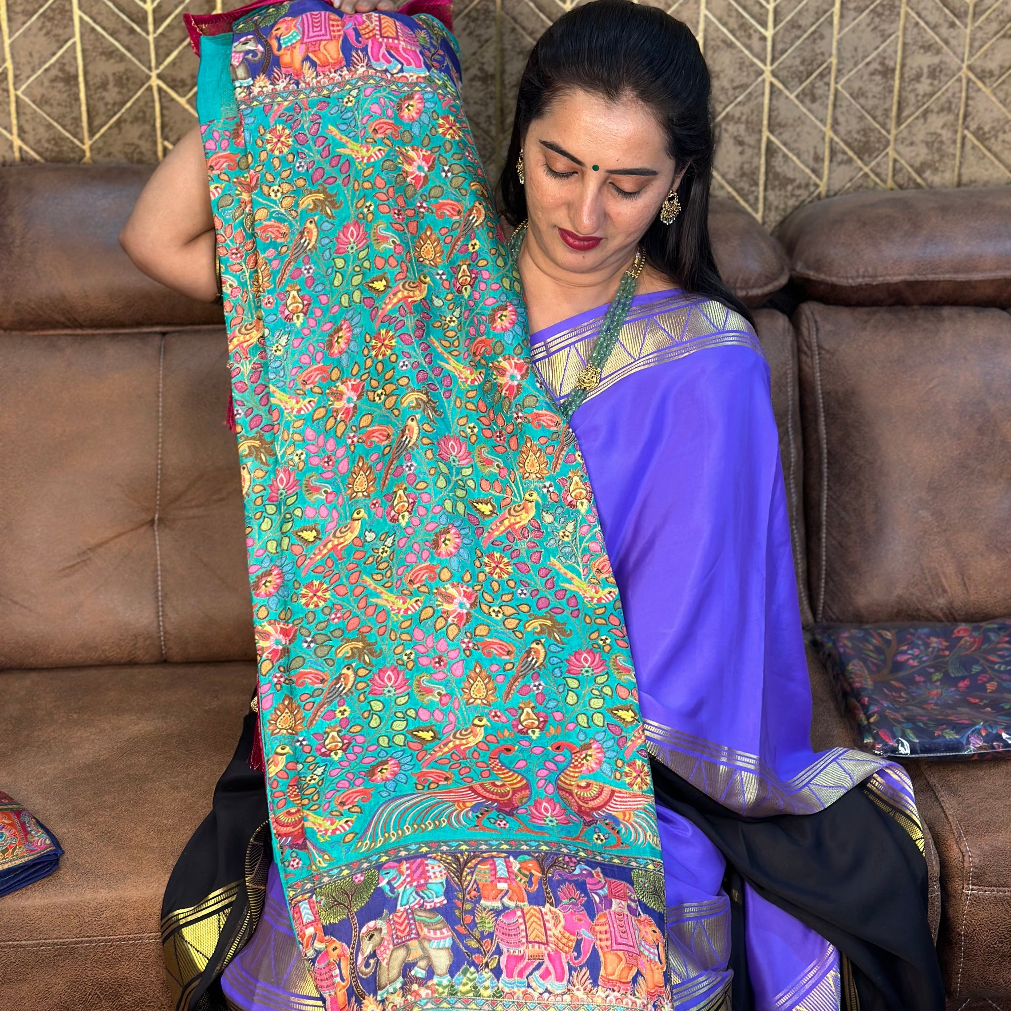 Rama green with pink pure moonga crepe