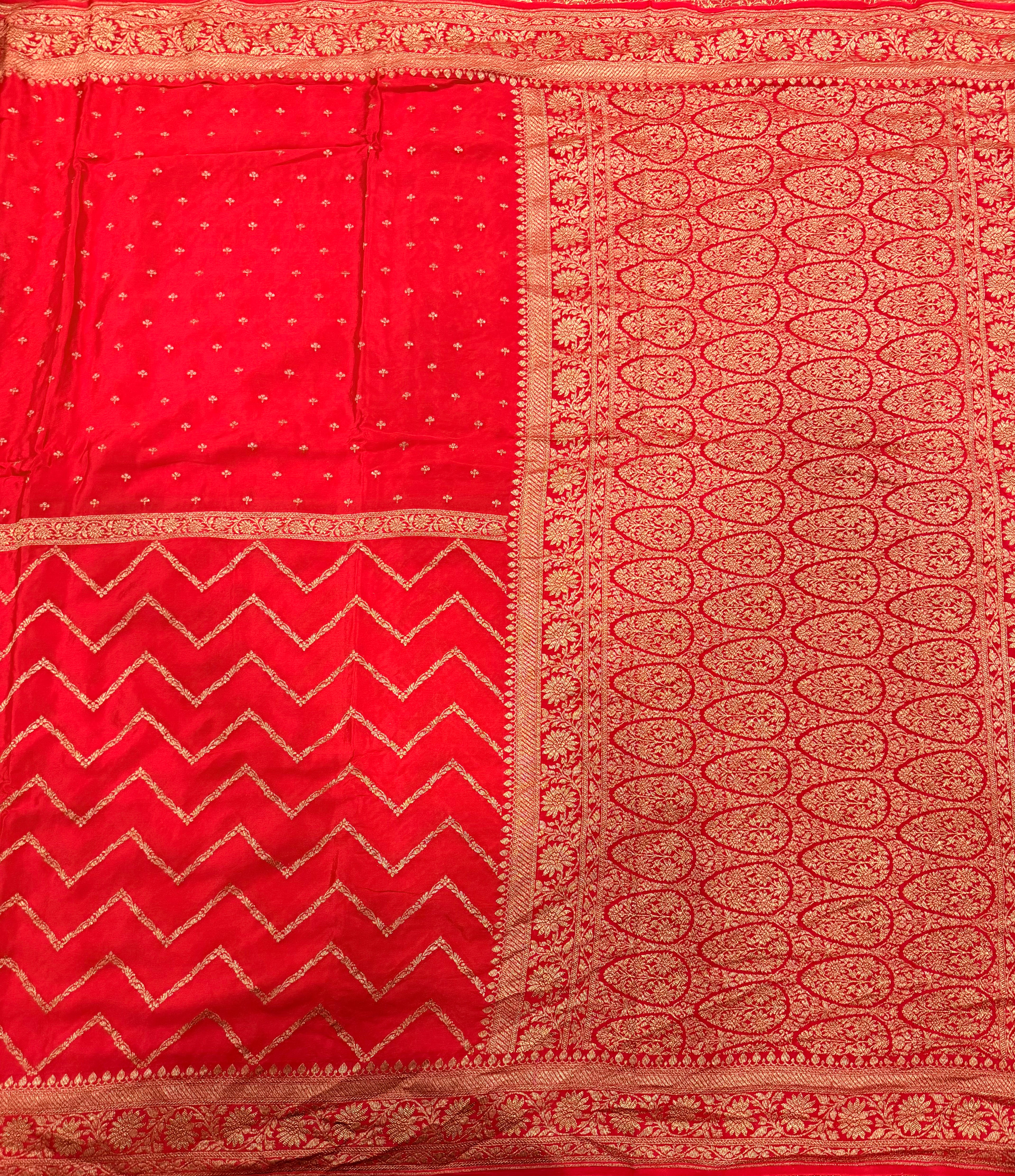 Red zig zag small butta half n half pure benarasi crepe silk saree