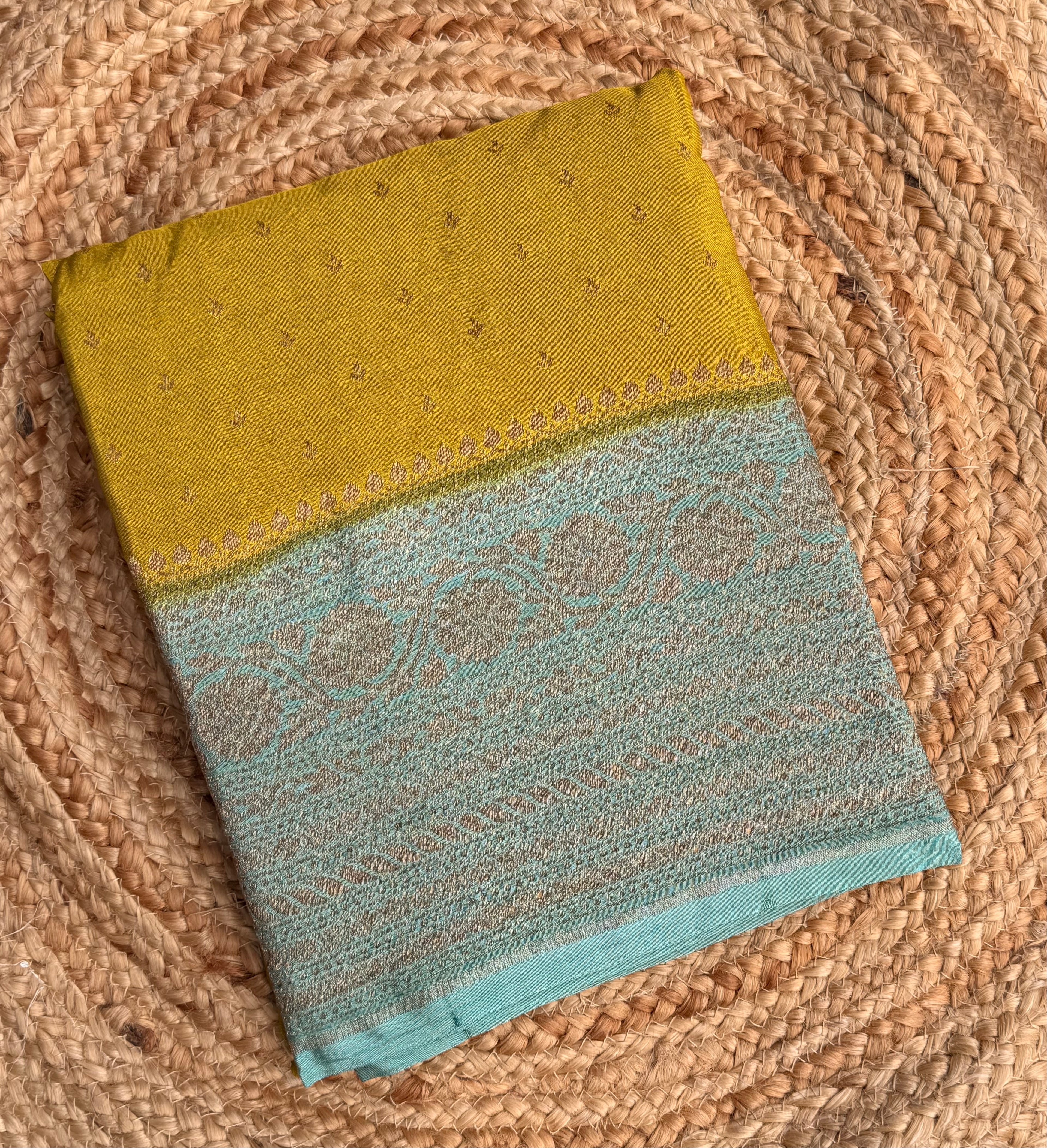 Mehendi green n sea green small butta benarasi crepe saree