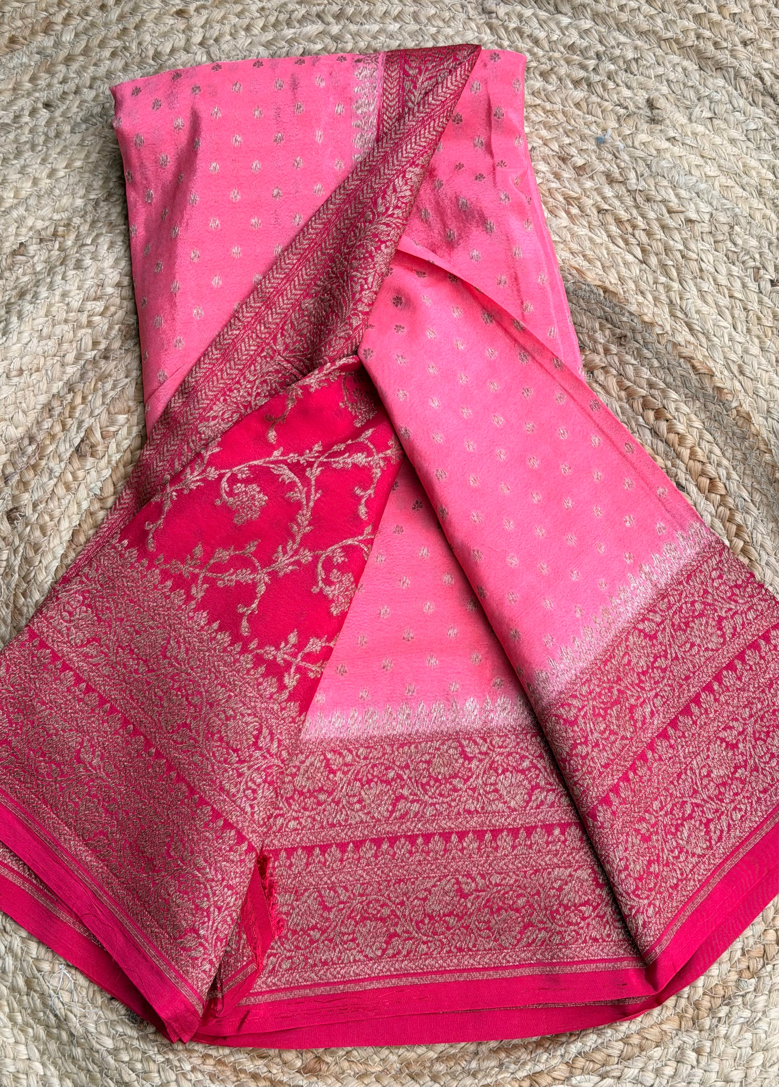 Light pink n pink small butta benarasi crepe saree