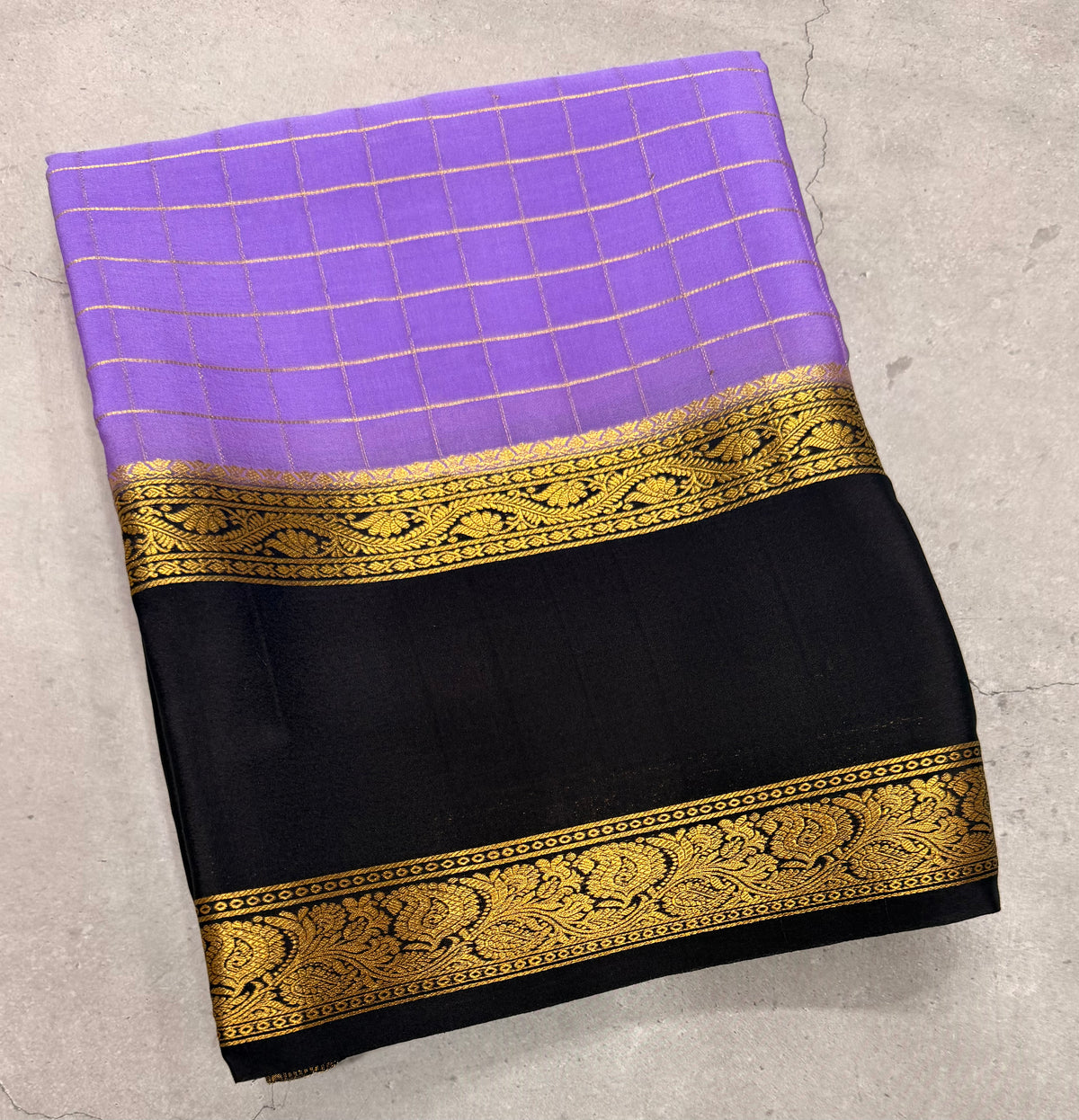 Lilac checks n bentex border pure Mysore silk crepe saree