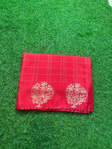 Red dola silk.