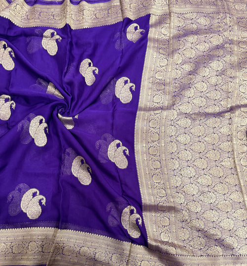 Blue mango Butta georgette small border saree