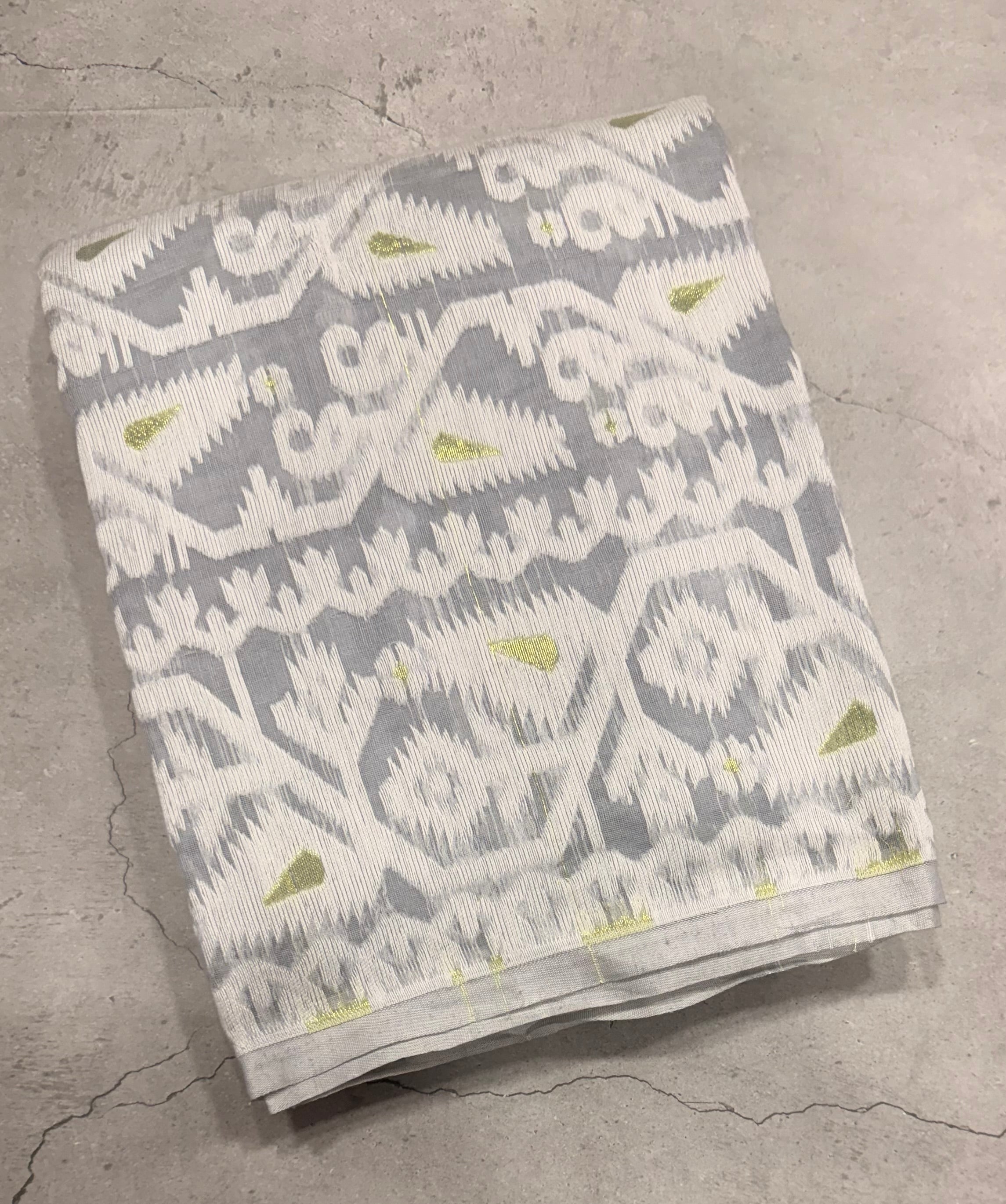 Grey soft jamdani cotton saree