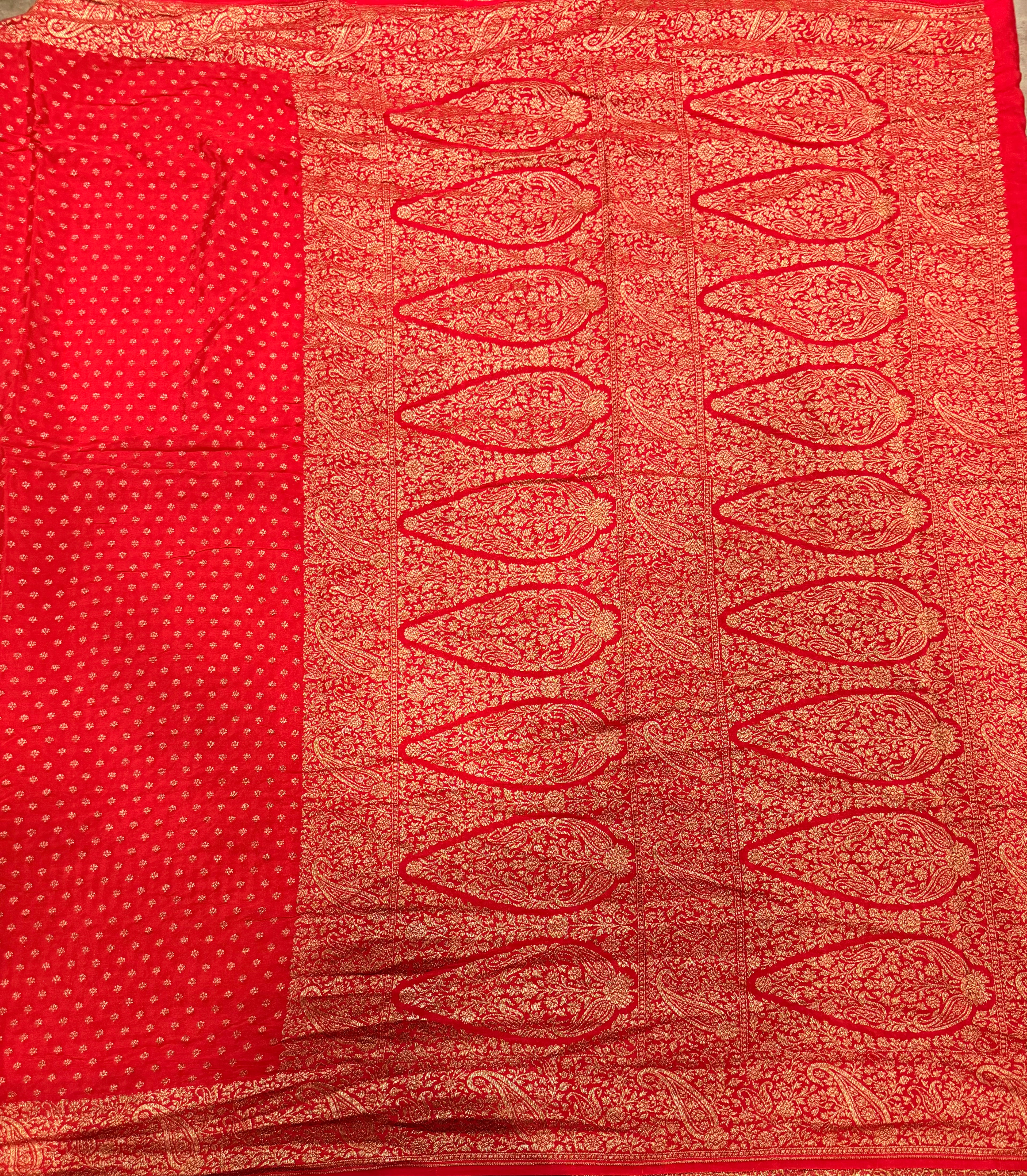 Red mango border small butta  pure benarasi crepe silk saree