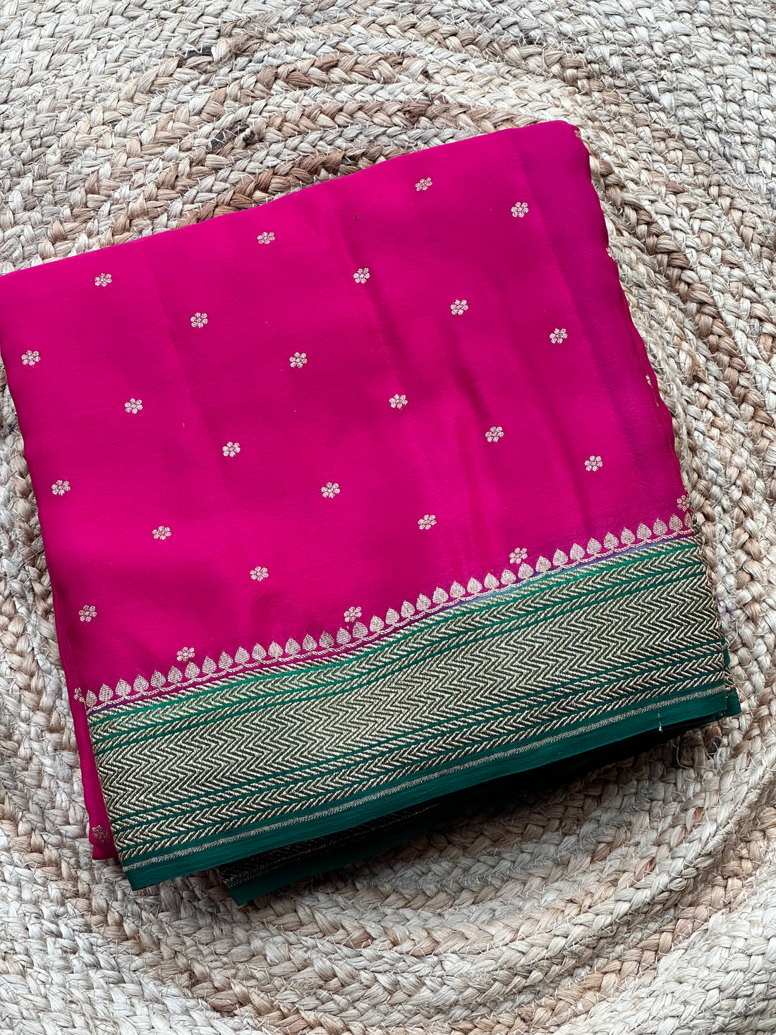 Strawberry pink with green pure crepe Banaras