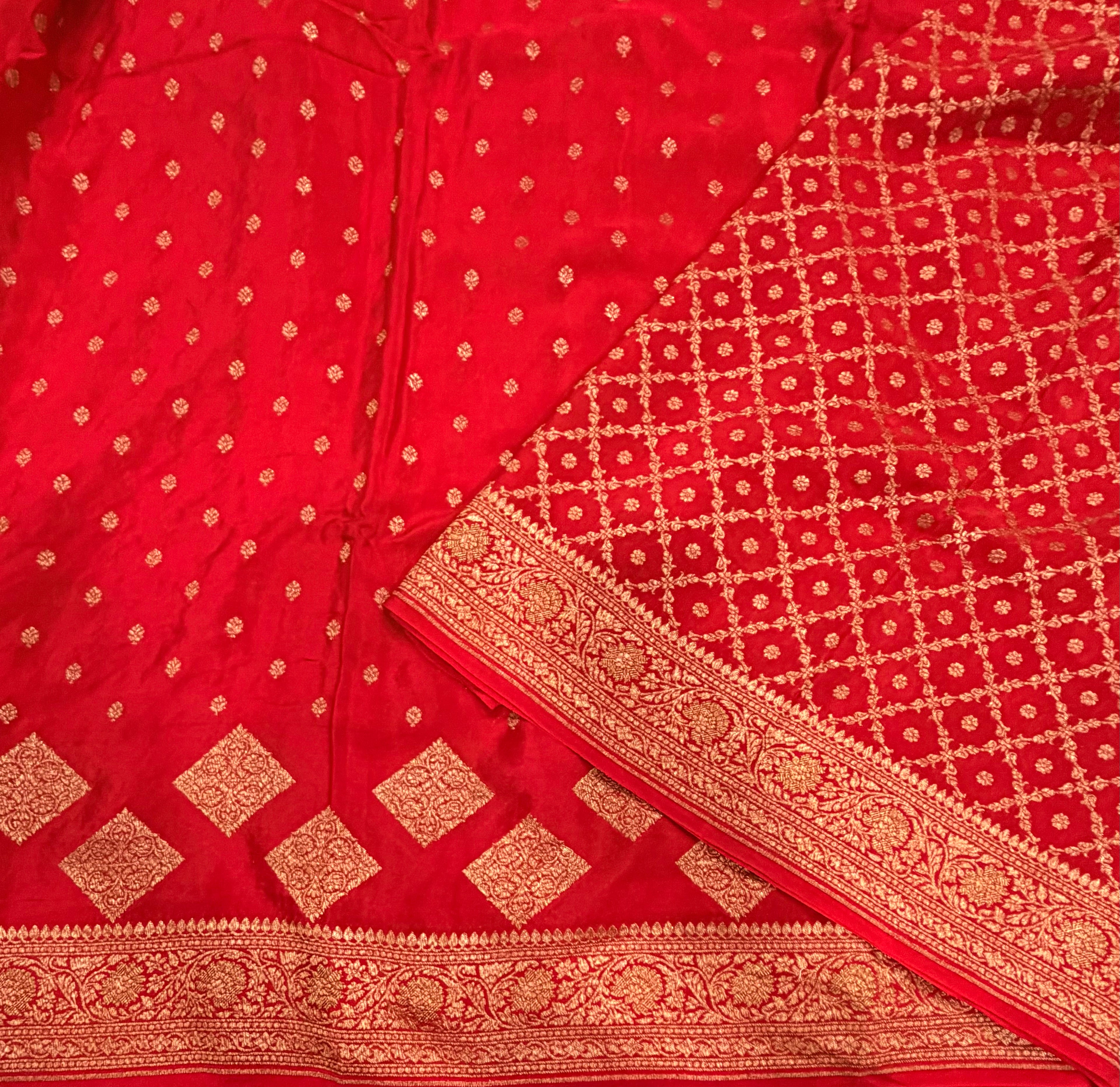 Red  small butta pure benarasi crepe silk saree