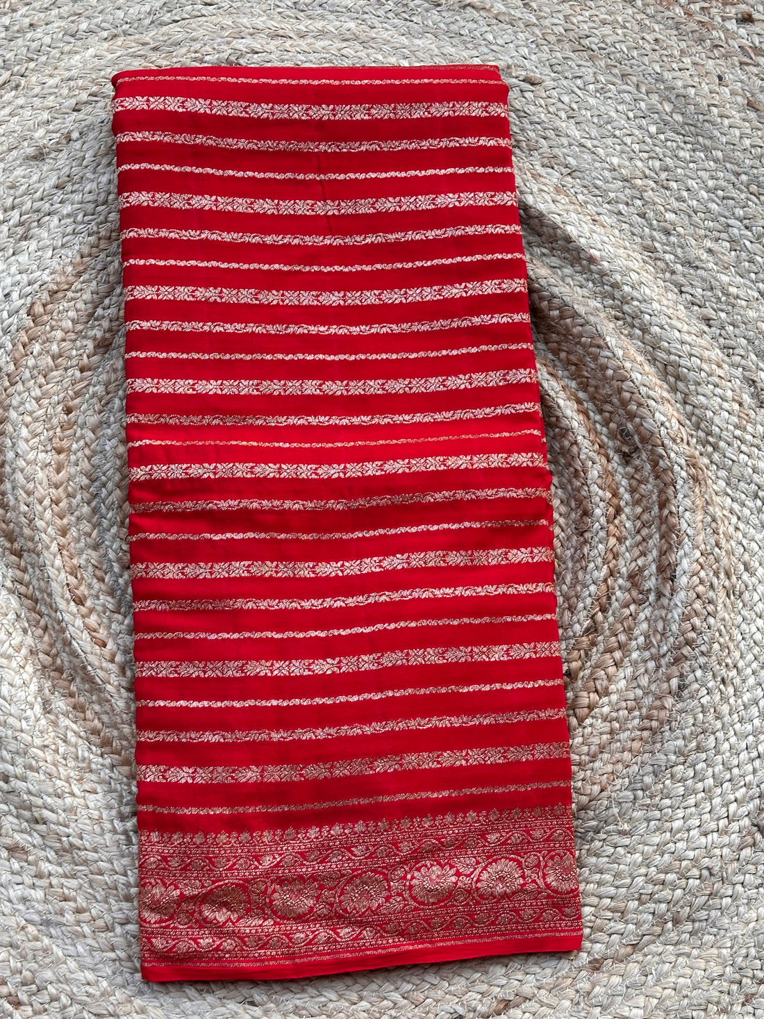 Hot pure red horizontal stripes silk sarees