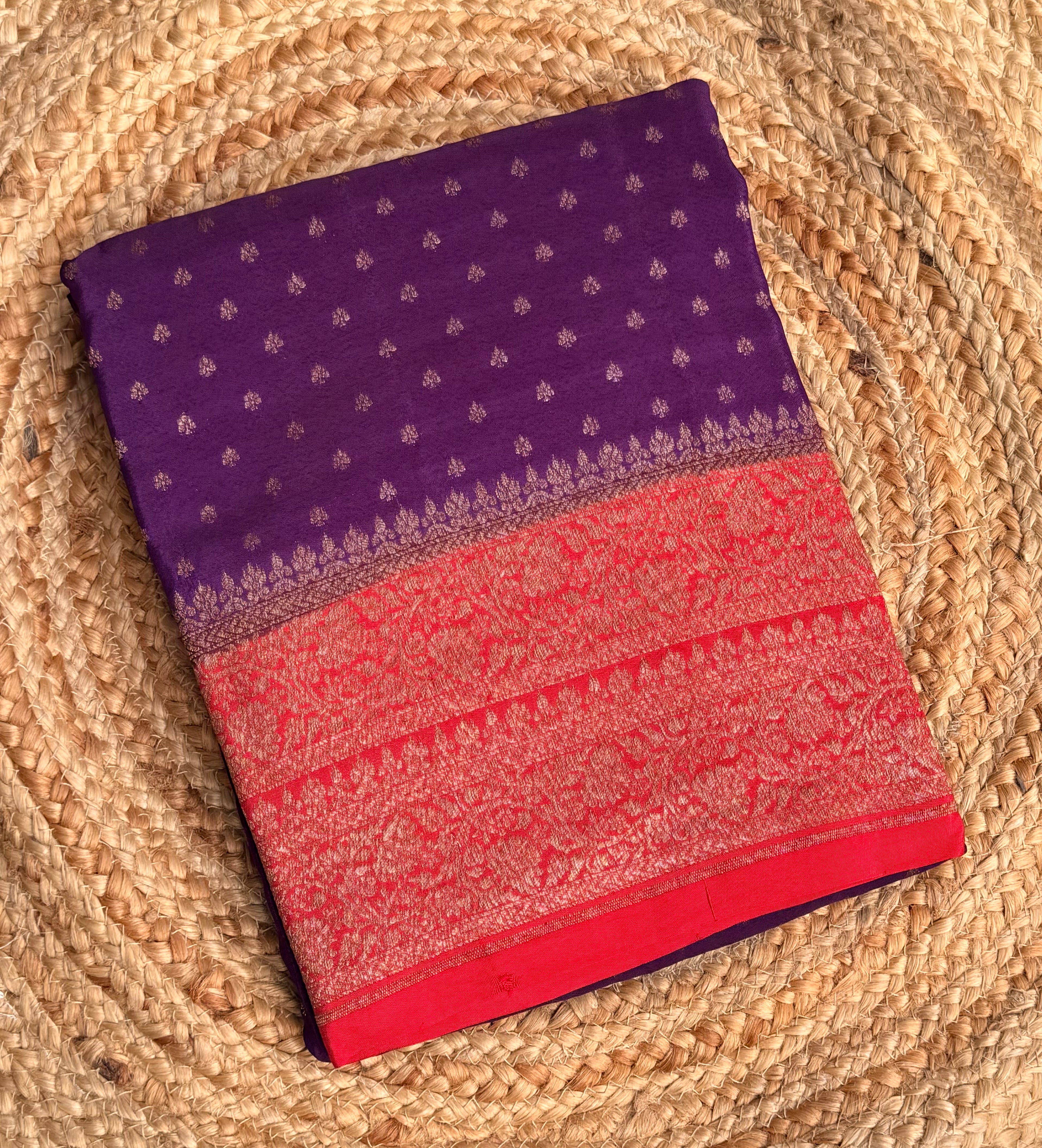 Purple n red small butta benarasi crepe saree